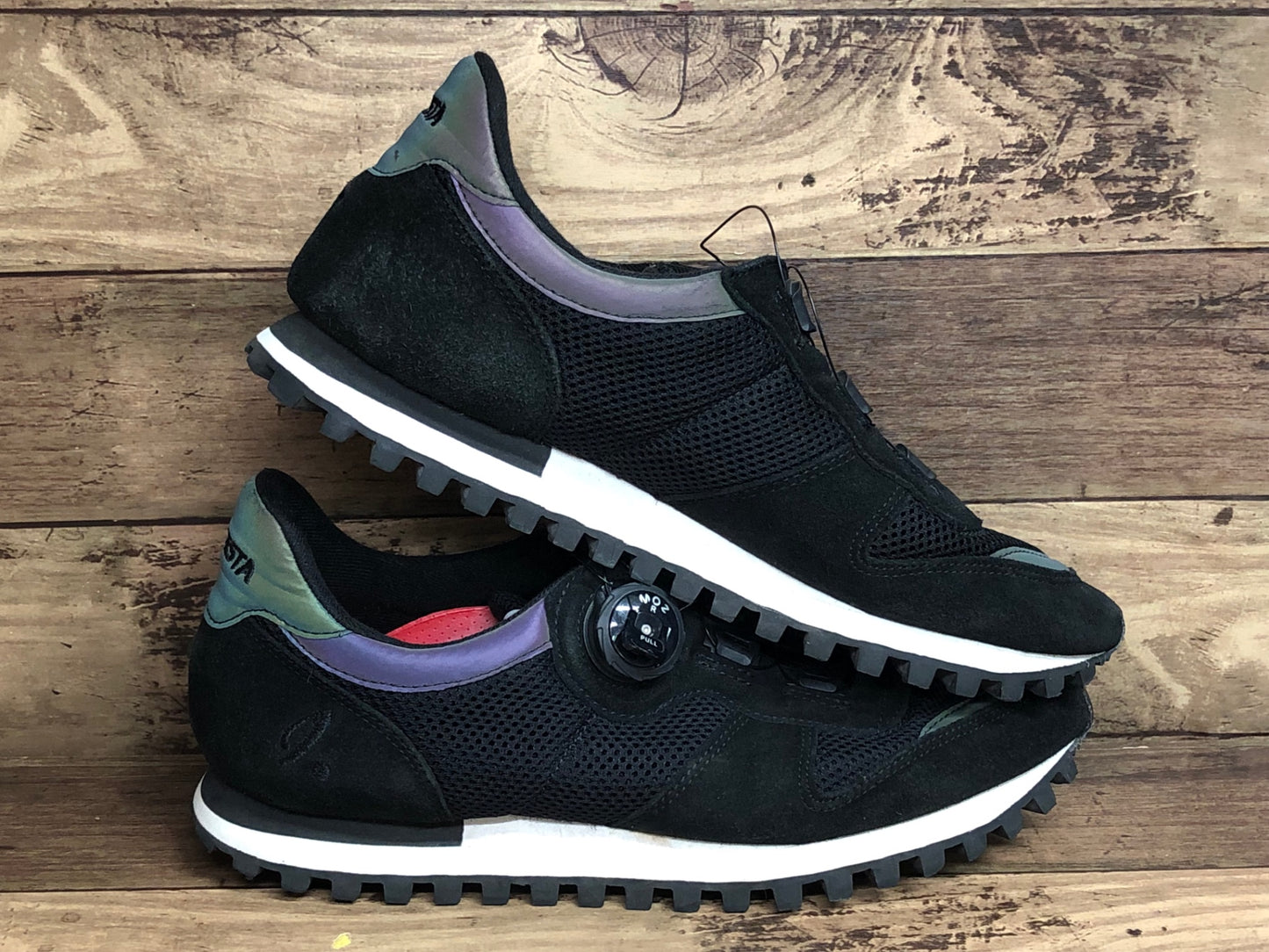 IN374 ノヴェスタ イザドア Isadore x Novesta Marathon カジュアルスニーカー EU42