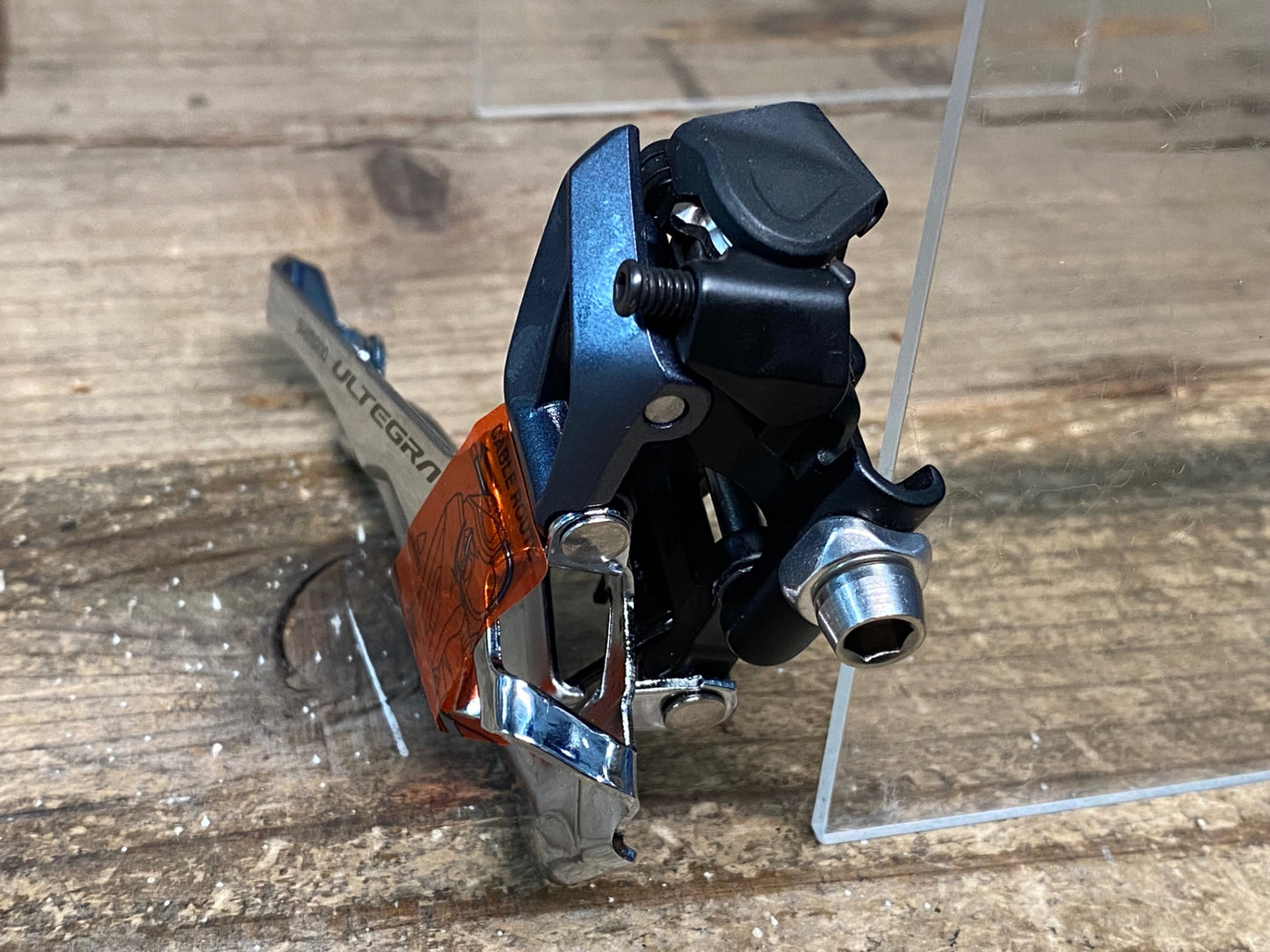 IW560 シマノ Shimano アルテグラ ULTEGRA FD-R8000 フロントディレイラー 直付