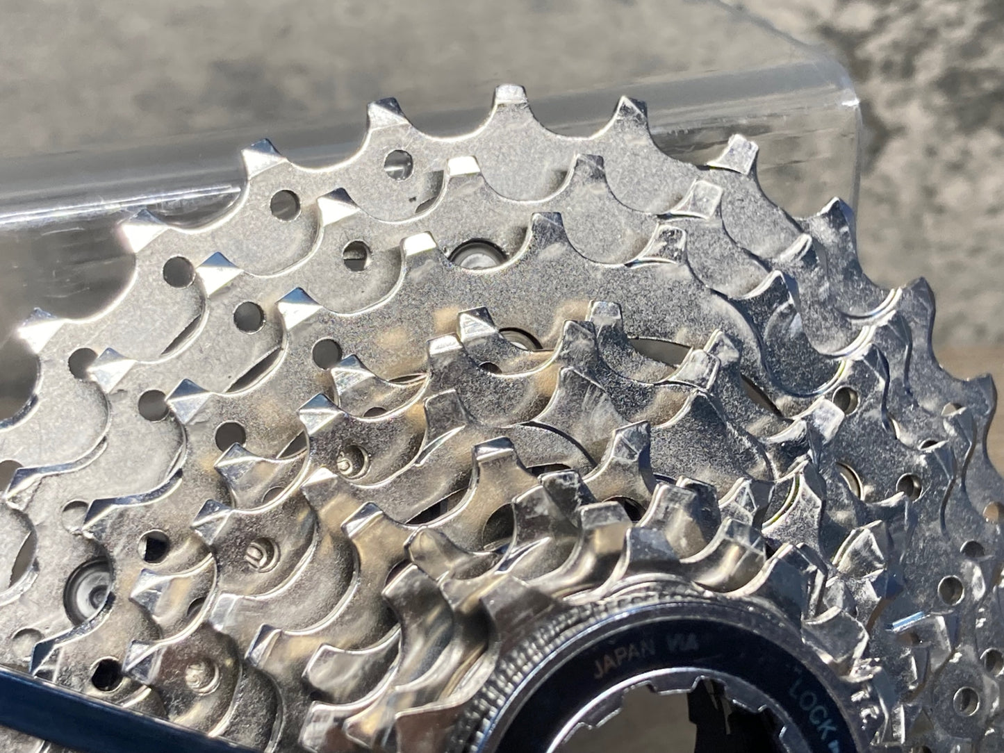 IX778 シマノ SHIMANO 105 CS-R7000 スプロケット 11-30T 11S