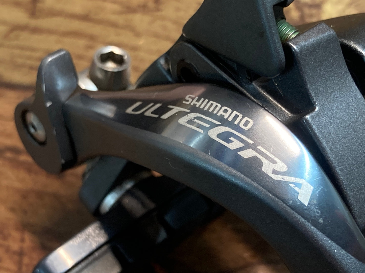 IN235 シマノ SHIMANO アルテグラ BR-6800 キャリパーブレーキ 前後セット