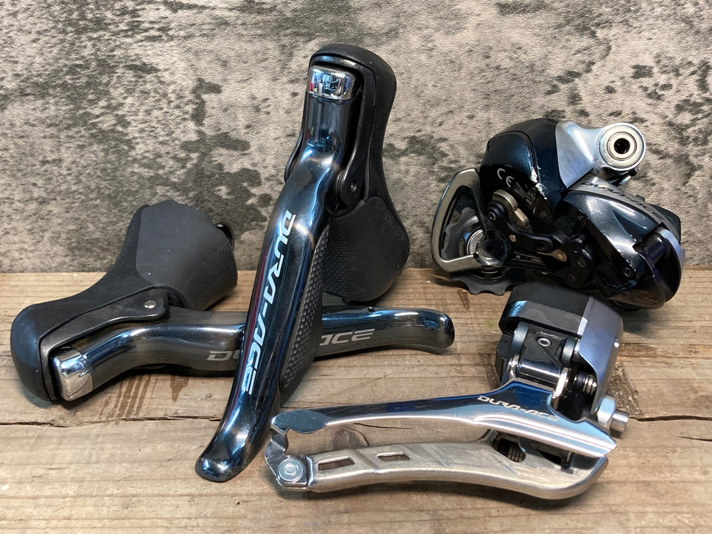 IH895 シマノ SHIMANO デュラエース 9070 3点セット ST,FD,RD ※ブラケットフード要交換 、動作確認済
