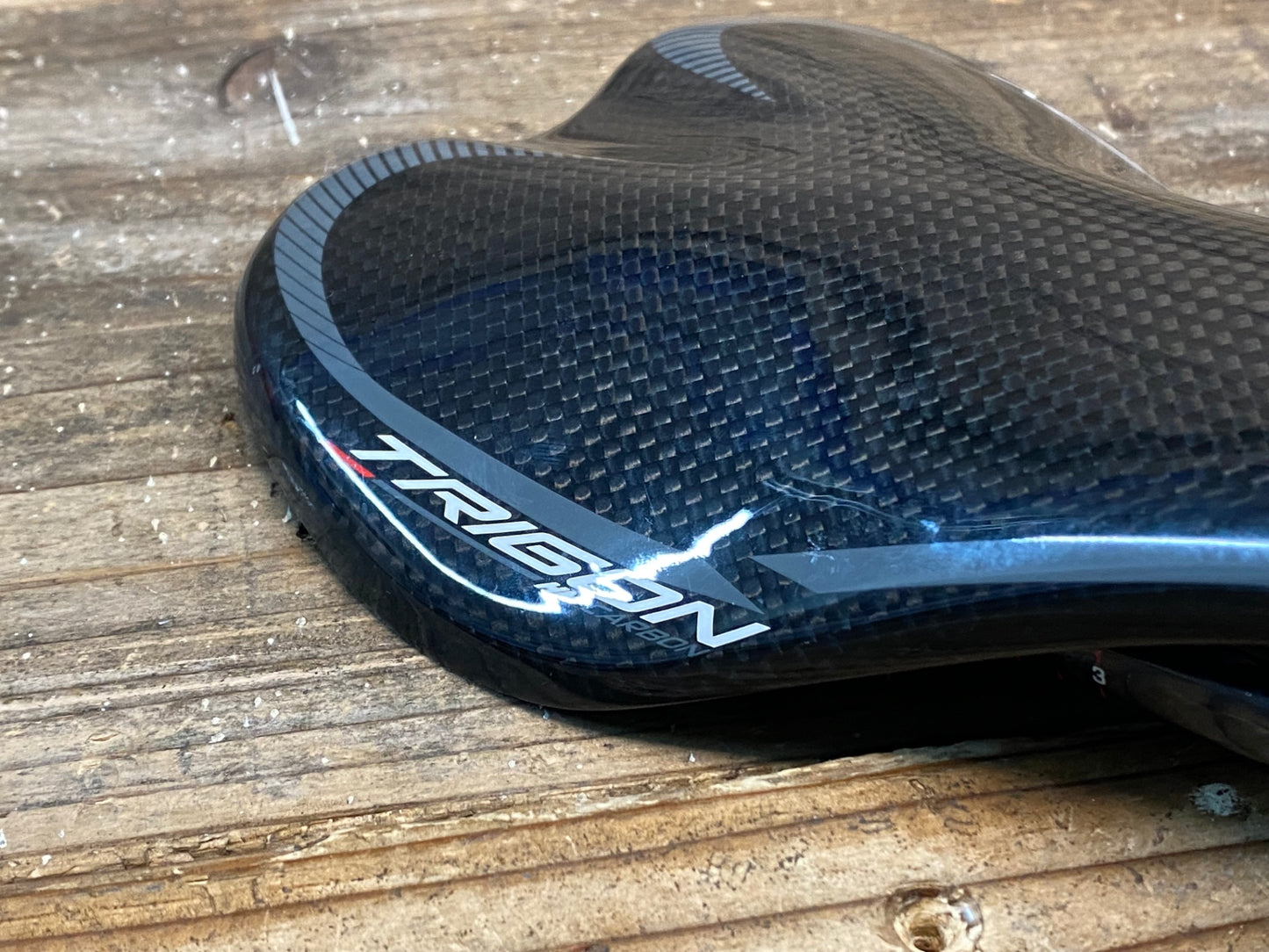 IP201 トライゴン TRIGON HM CARBON カーボン サドル 黒 カーボンレール