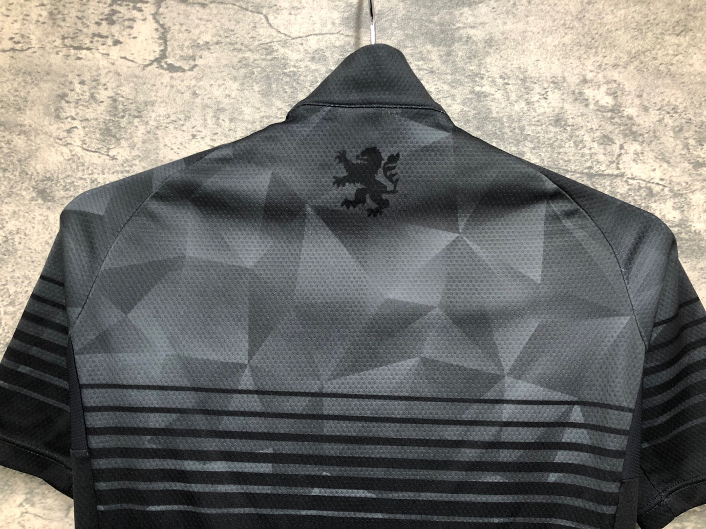 IZ772 リオンドカペルミュール Lion de KAPELMUUR 半袖 サイクルジャージ 黒 M