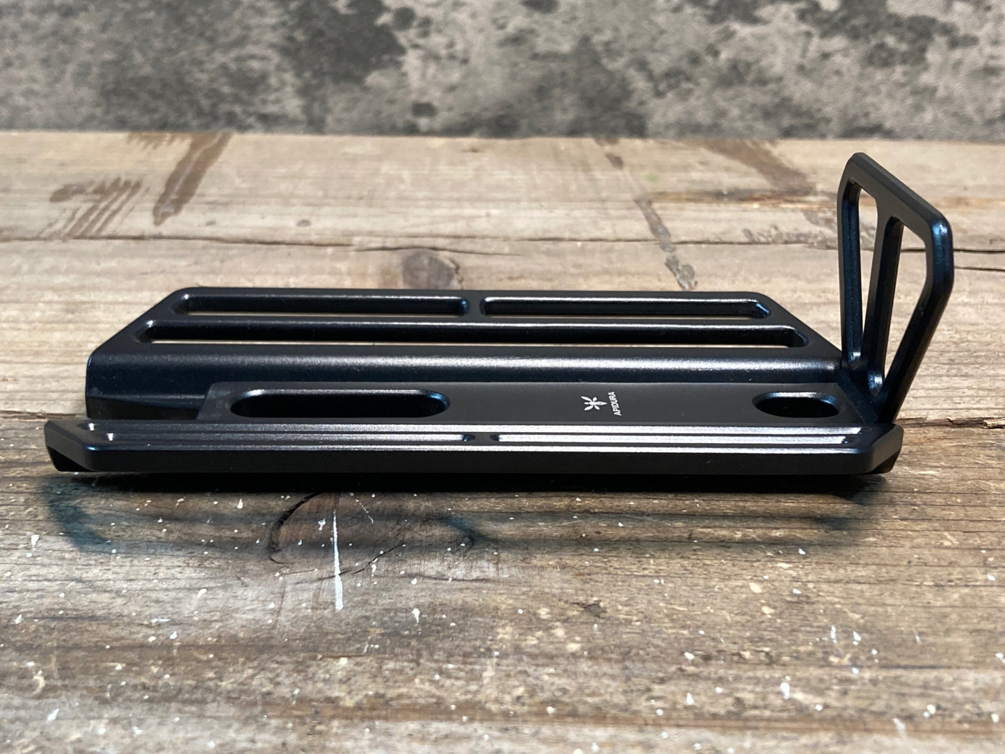 IM730 アピデュラ APIDURA カーゴケージ 2個セット