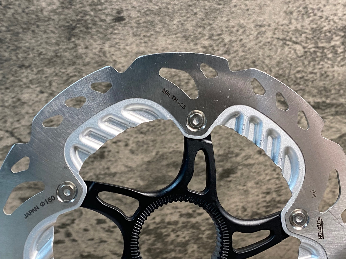 IX433 シマノ SHIMANO SM-RT99-S 160mm ディスクブレーキローター 2枚セット