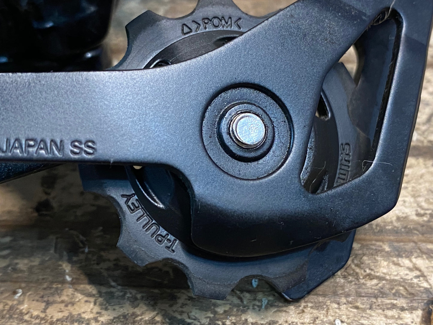 IX764 シマノ SHIMANO 105 RD-R7000 リアディレイラー 11S SS 黒