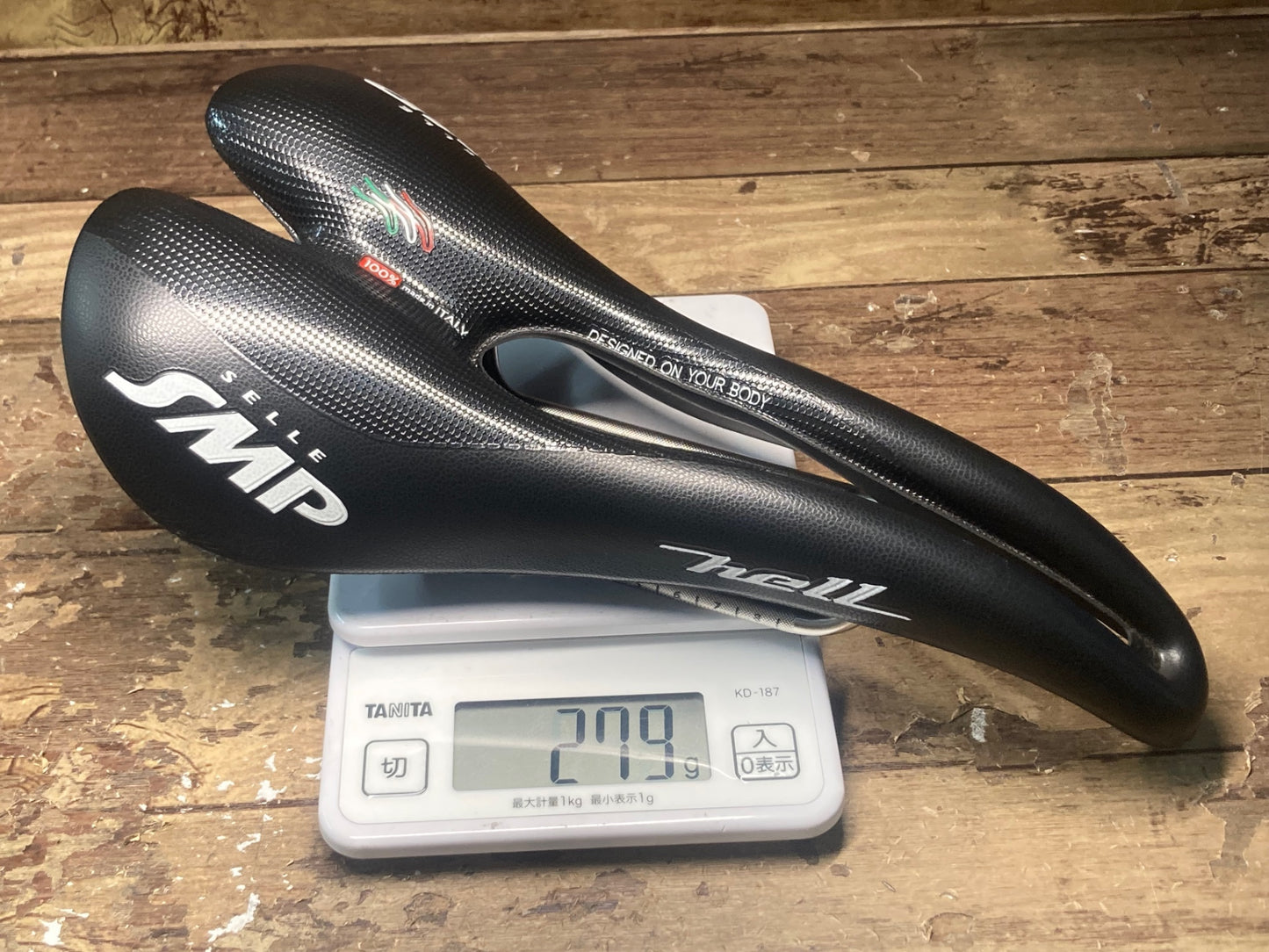 IH404 SELLE SMP ヘル hell サドル 黒 aisi 304 tubeレール