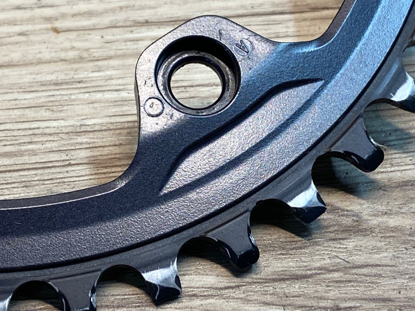 IL648 シマノ SHIMANO GRX アルミ ナローワイド シングル チェーンリング 40T PCD110 4H