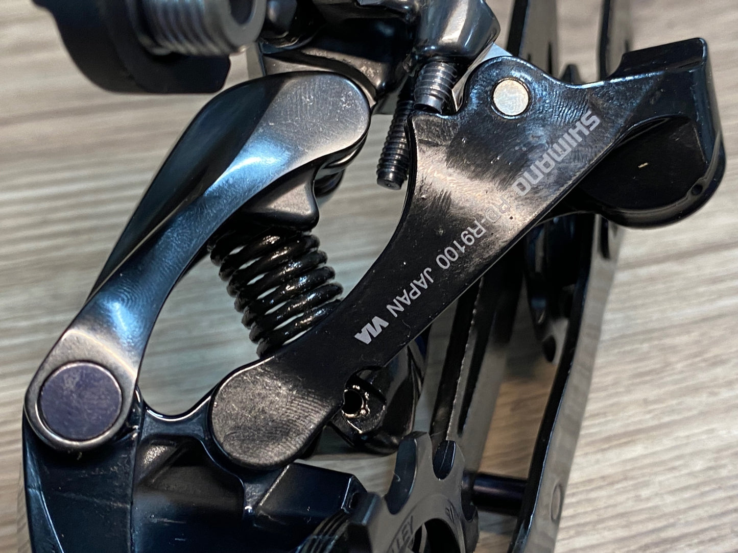 IW612 シマノ SHIMANO デュラエース DURA-ACE RD-R9100 リアディレイラー 11S 未使用品