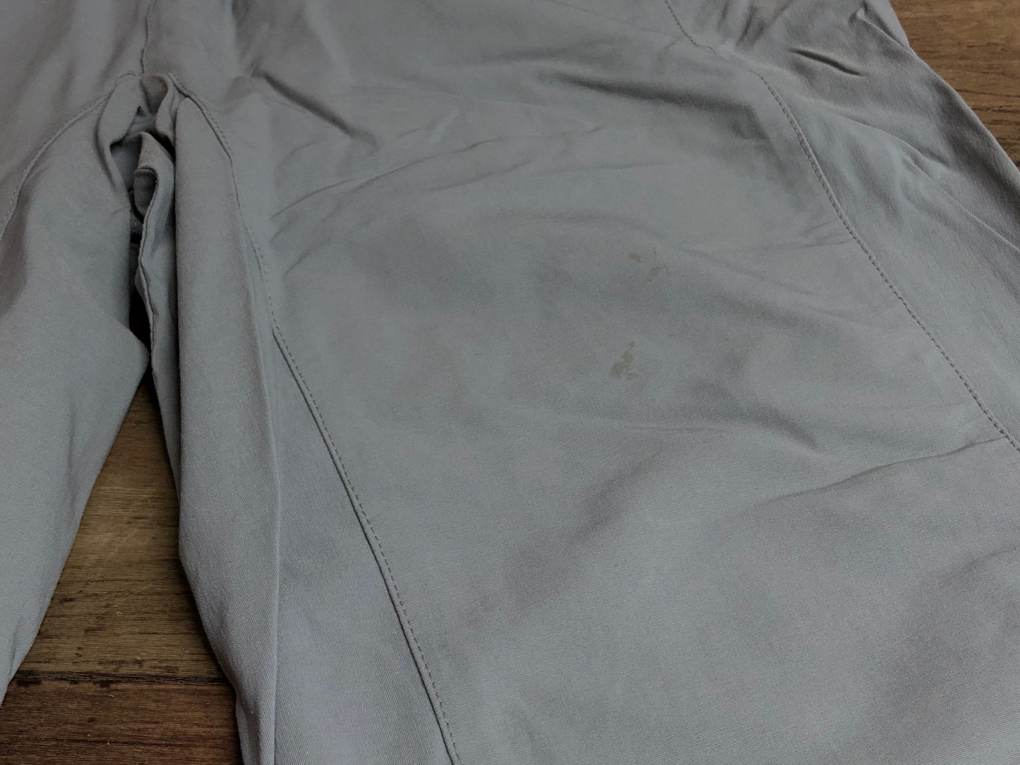 IO142 ラファ Rapha TOURING SHORTS サイクルパンツ グレー 32