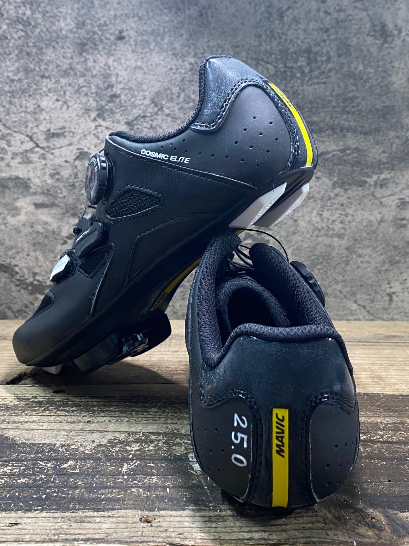 JC694 未使用品 マヴィック MAVIC COSMIC ELITE ビンディングシューズ 黒 EU40 SPDアタッチメント ペン字あり