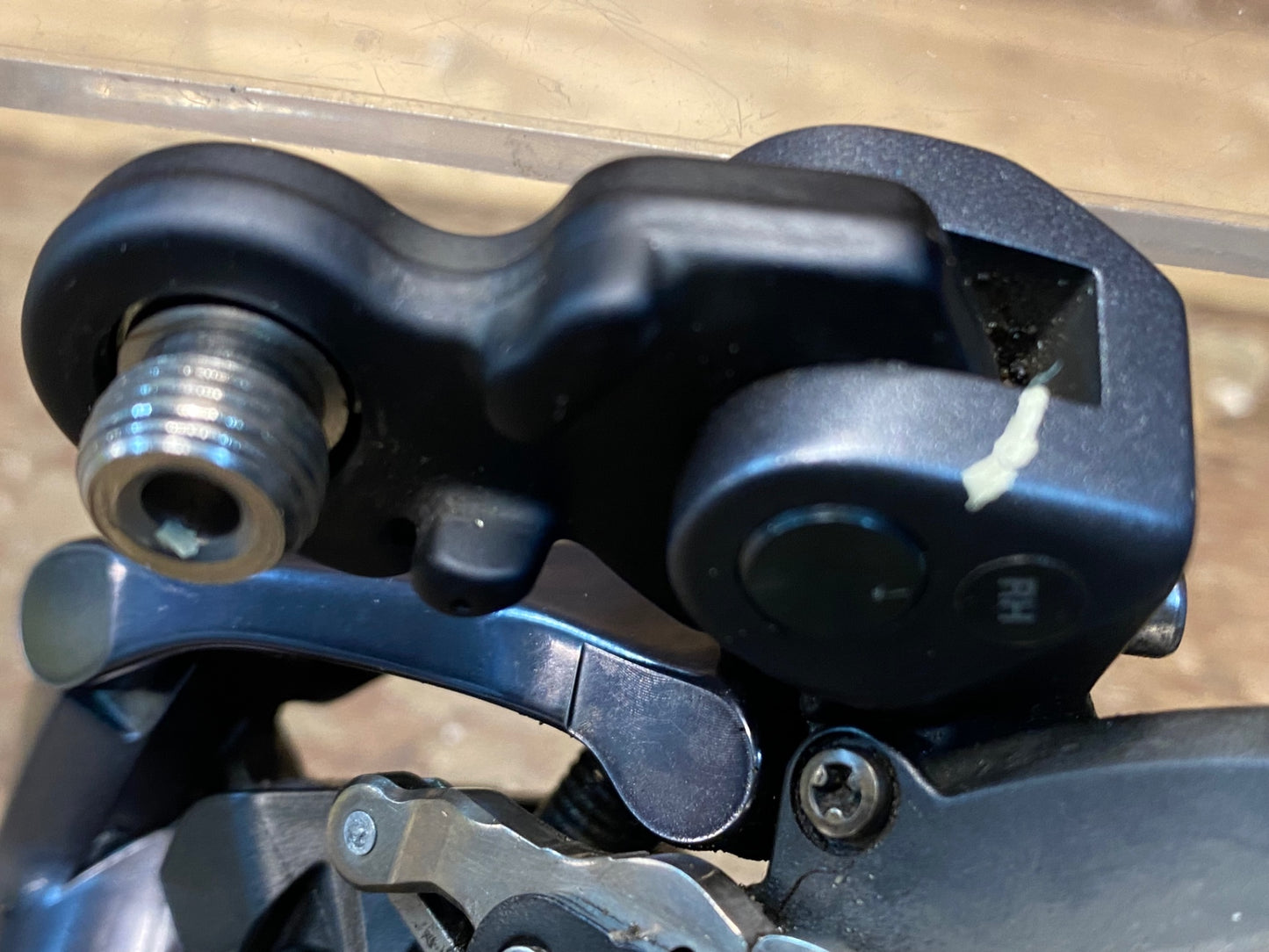 IK047 シマノ SHIMANO アルテグラ ULTEGRA RD-R8050 Di2 リアディレイラー SS 11S 動作確認済