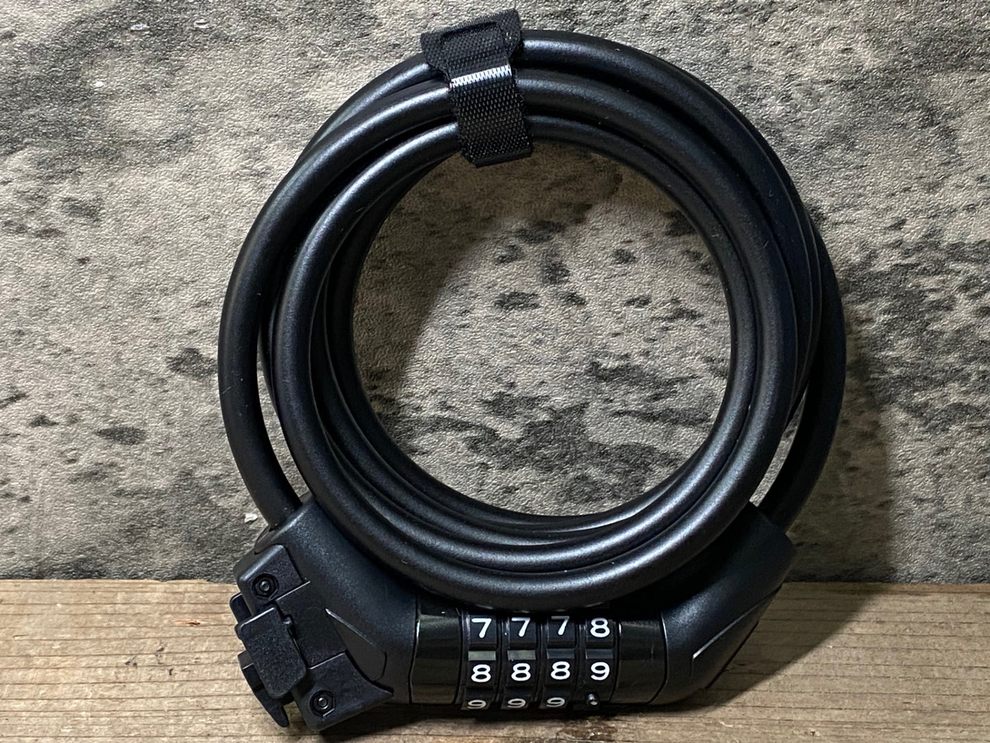 IV721 ジャイアント GIANT FLEX COMBO UNICLIP ケーブルロック