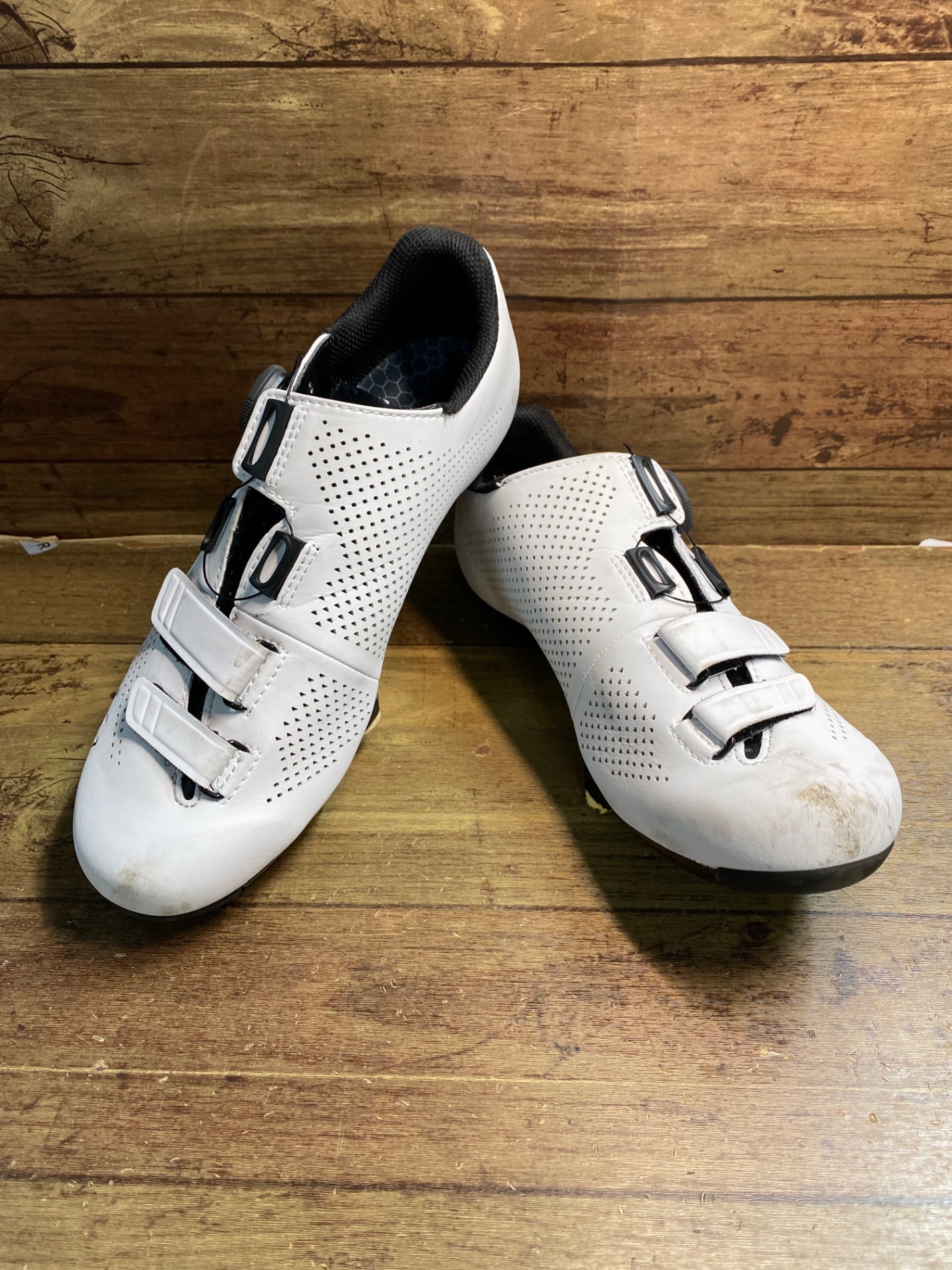 IH985 フィジーク fizik R4 Road shoes ビンディングシューズ SPD-SL 白 EU40サイズ