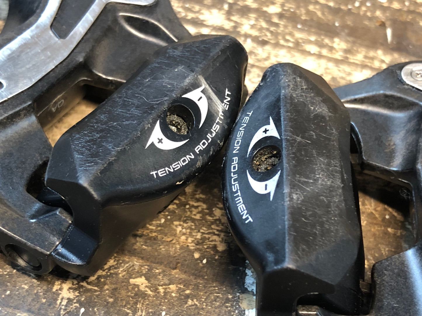 IN825 シマノ SHIMANO 105 PD-5800 ビンディングペダル SPD-SL