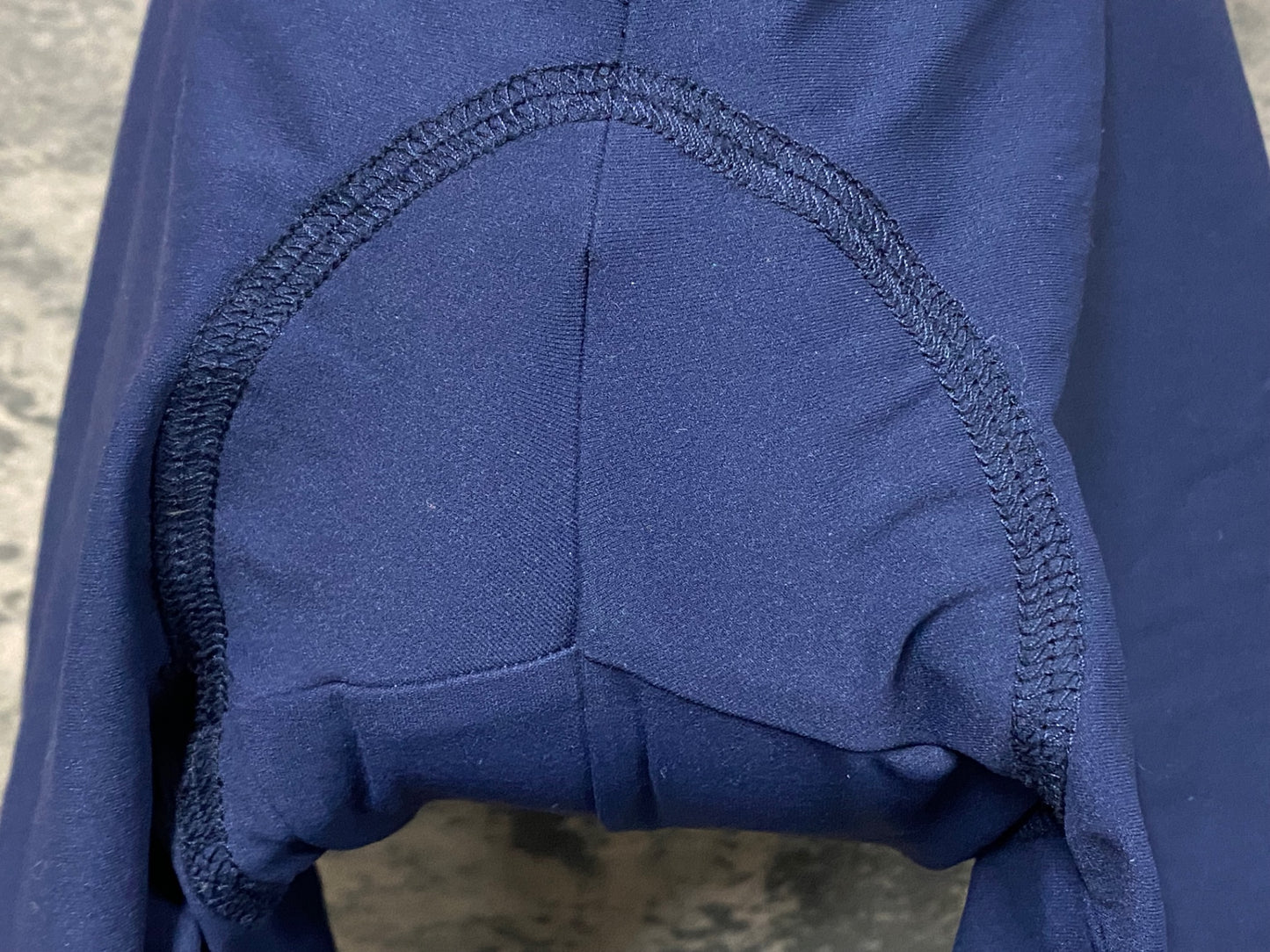 IY710 カステリ CASTELLI ビブショーツ 紺 XS