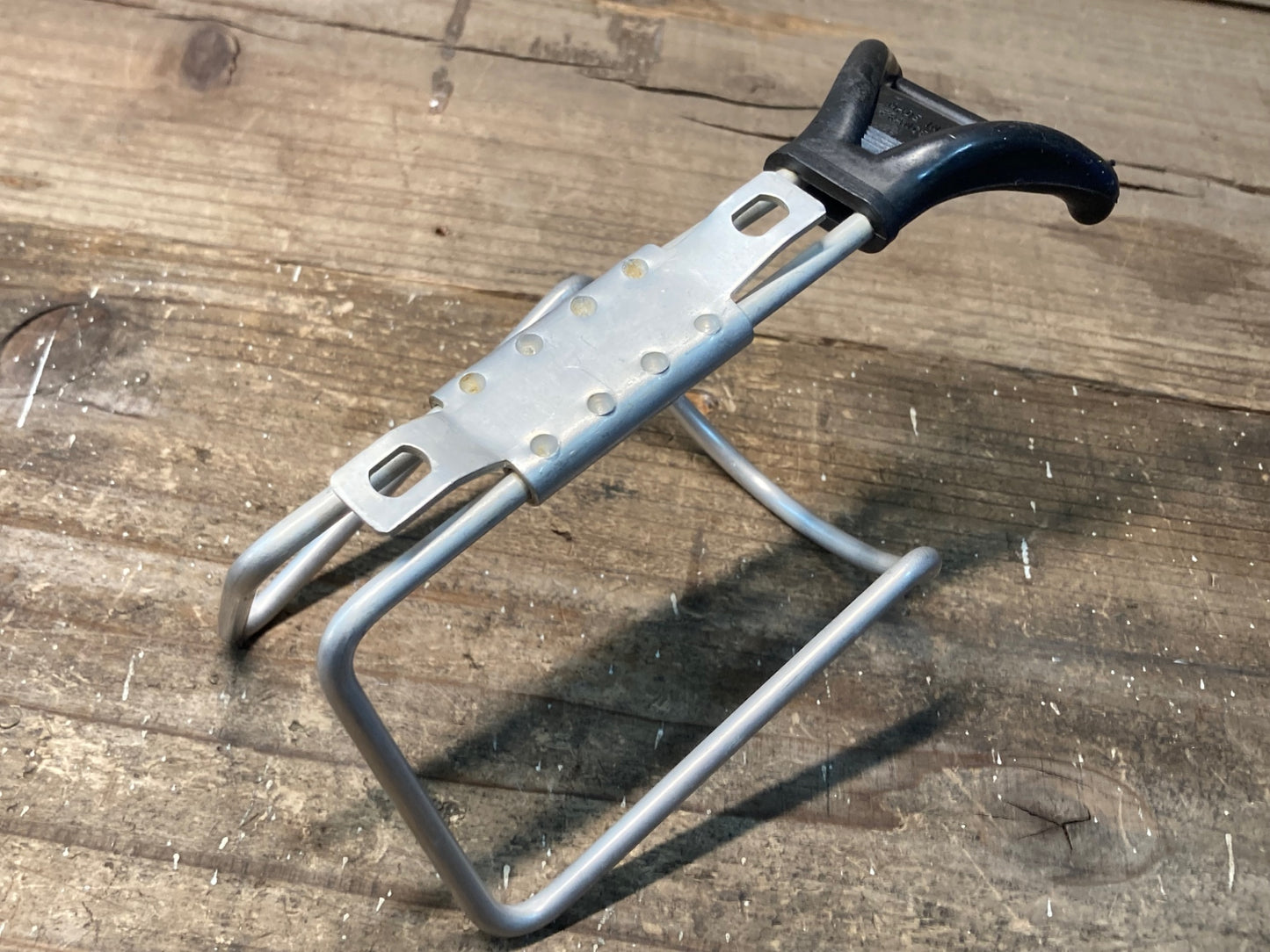 IO835 TA SPECIALITIES ボトルケージ