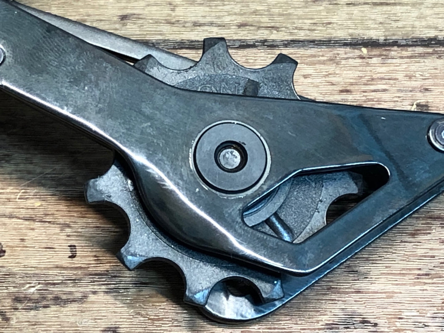 IQ625 カーボンドライジャパン Carbon Dry Japan R9100 セラミックプーリー 純正ケージ 11T