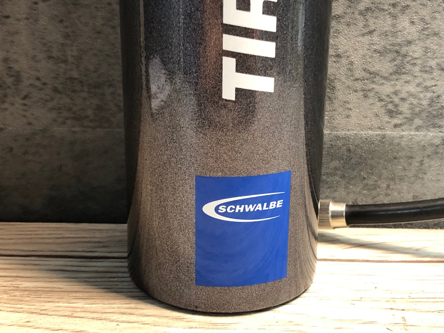 IF015 シュワルベ SCHWALBE タイヤブースター TIRE BOOSTER 空気入れ