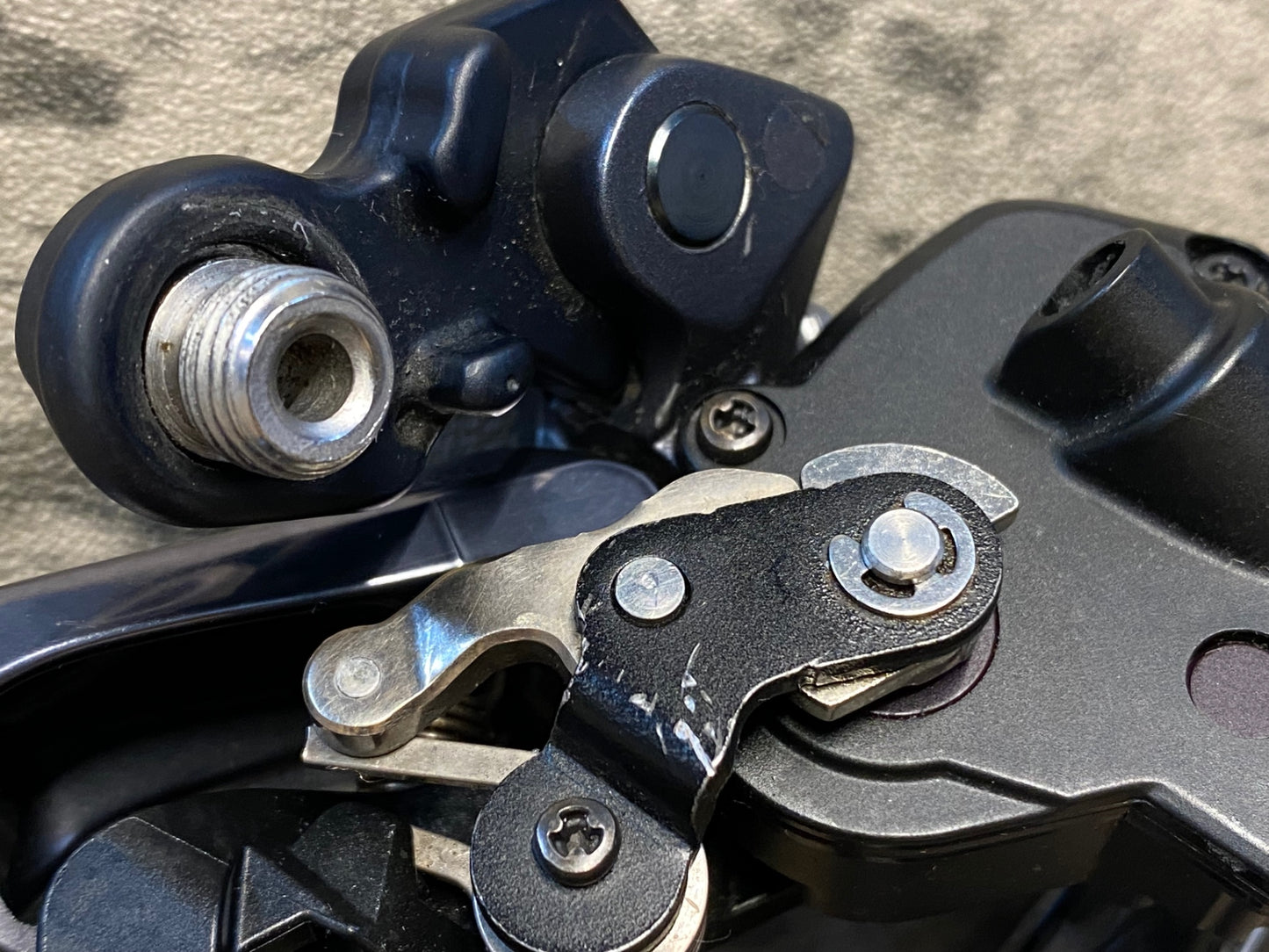 JB799 シマノ SHIMANO アルテグラ ULTEGRA RD-R8050 リアディレイラー 11S SS Di2 接続確認済み