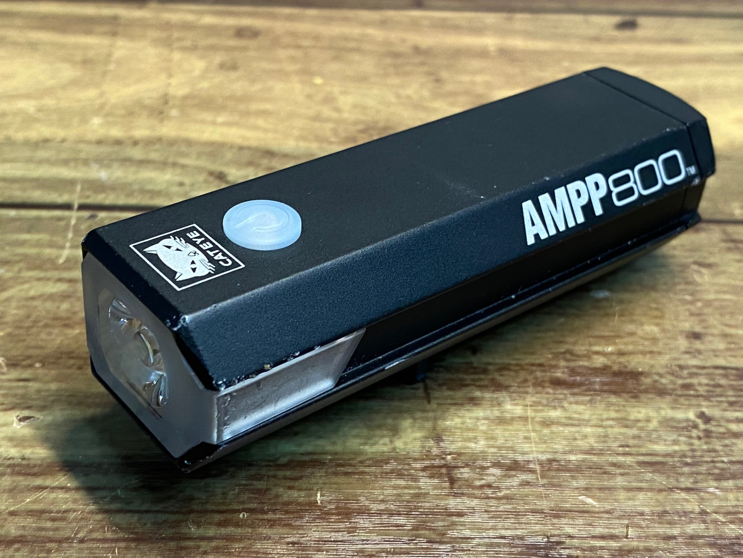 IY203 キャットアイ CATEYE AMPP 800 フロントライト 点灯確認済