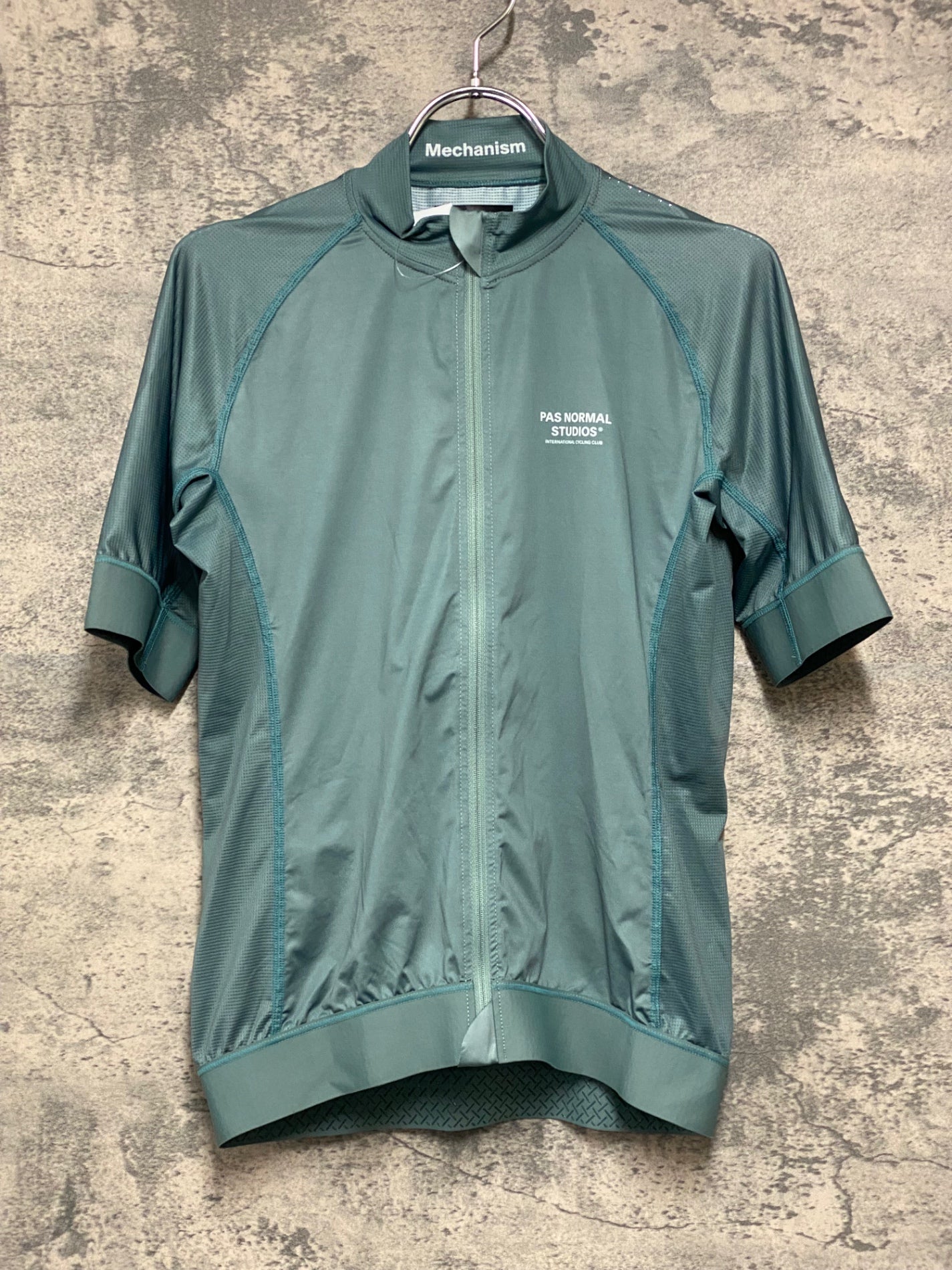 JC410 パスノーマルスタジオ Pas Normal Studios Men's Mechanism Jersey 半袖 サイクルジャージ ダスティテール L