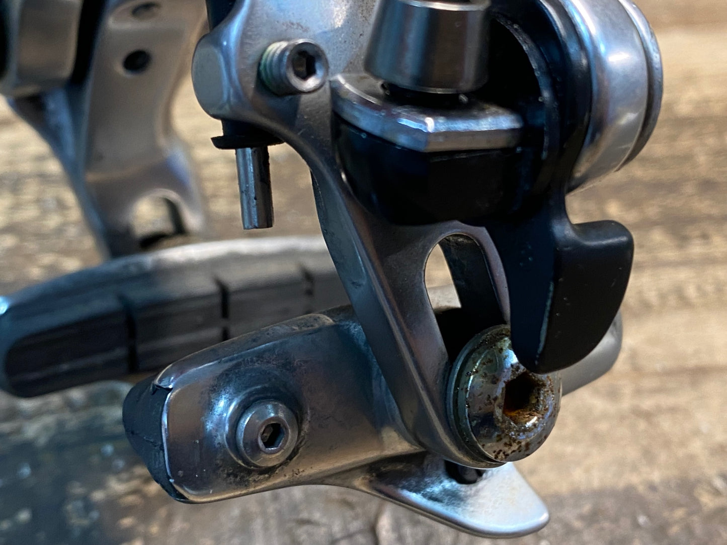 IV190 シマノ SHIMANO デュラエース DURA-ACE  BR-7800 ブレーキキャリパー フロントのみ