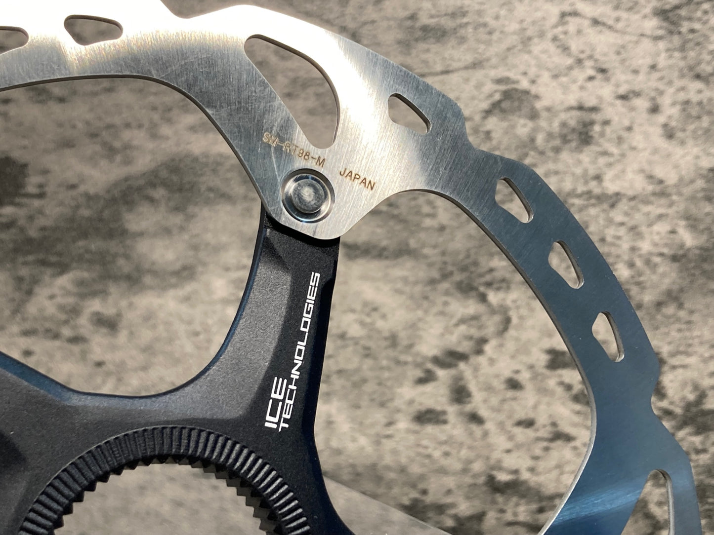 IU367 シマノ SHIMANO XTR SM-RT98-M ディスクブレーキ Φ180 実測1.8mm