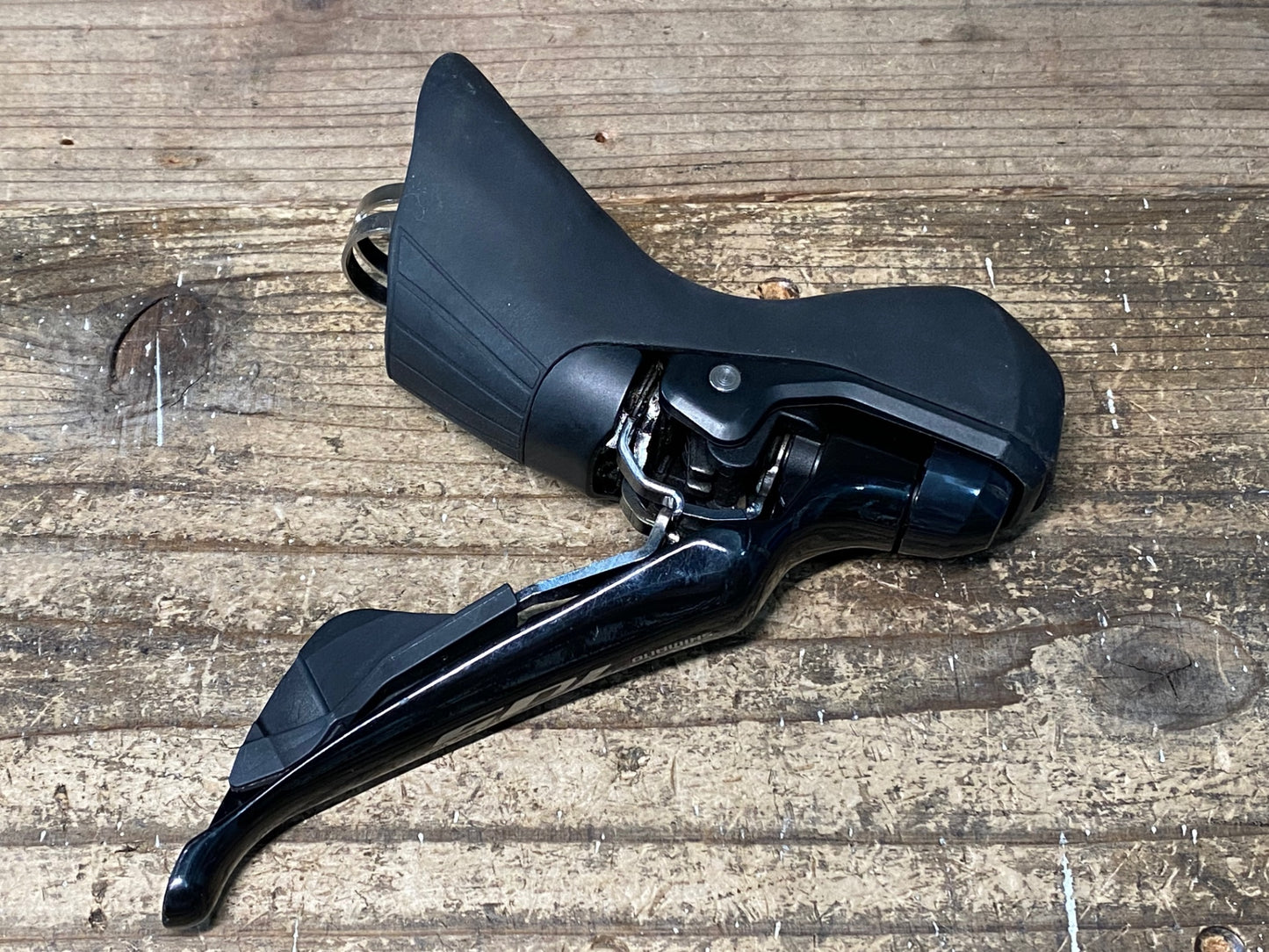 IT146 シマノ SHIMANO 105 ST-R7020 STIレバー 油圧ディスク 2S 左のみ