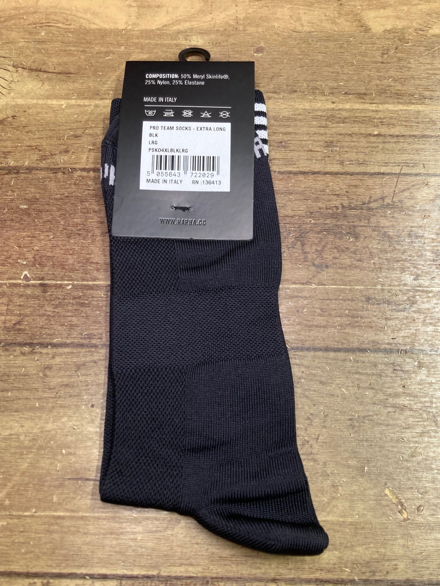 IJ600 ラファ Rapha PRO TEAM SOCKS サイクルソックス 黒 EXTRA LONG