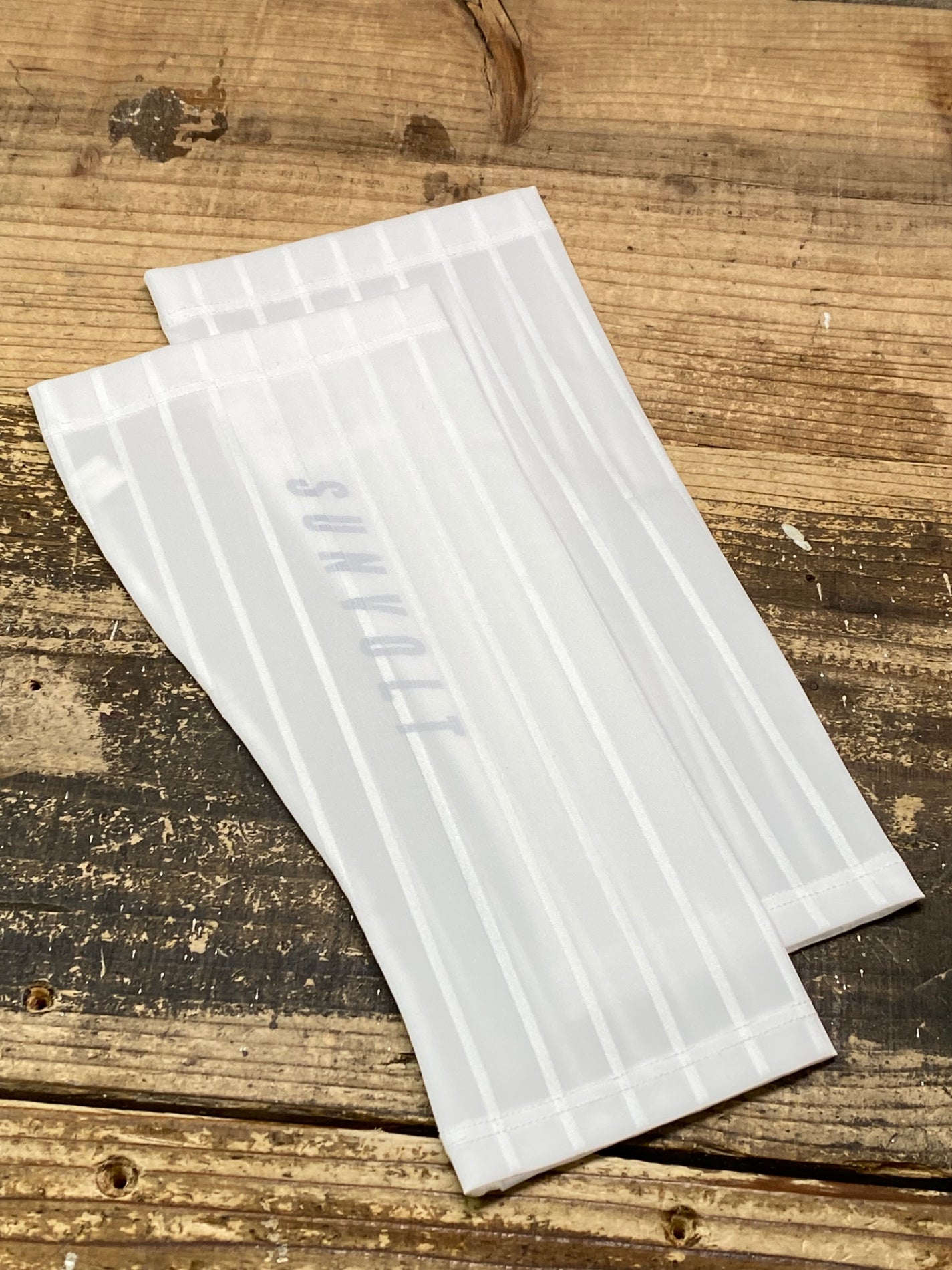 JA029 サンボルト SUNVOLT エアロ カーフガード M 白