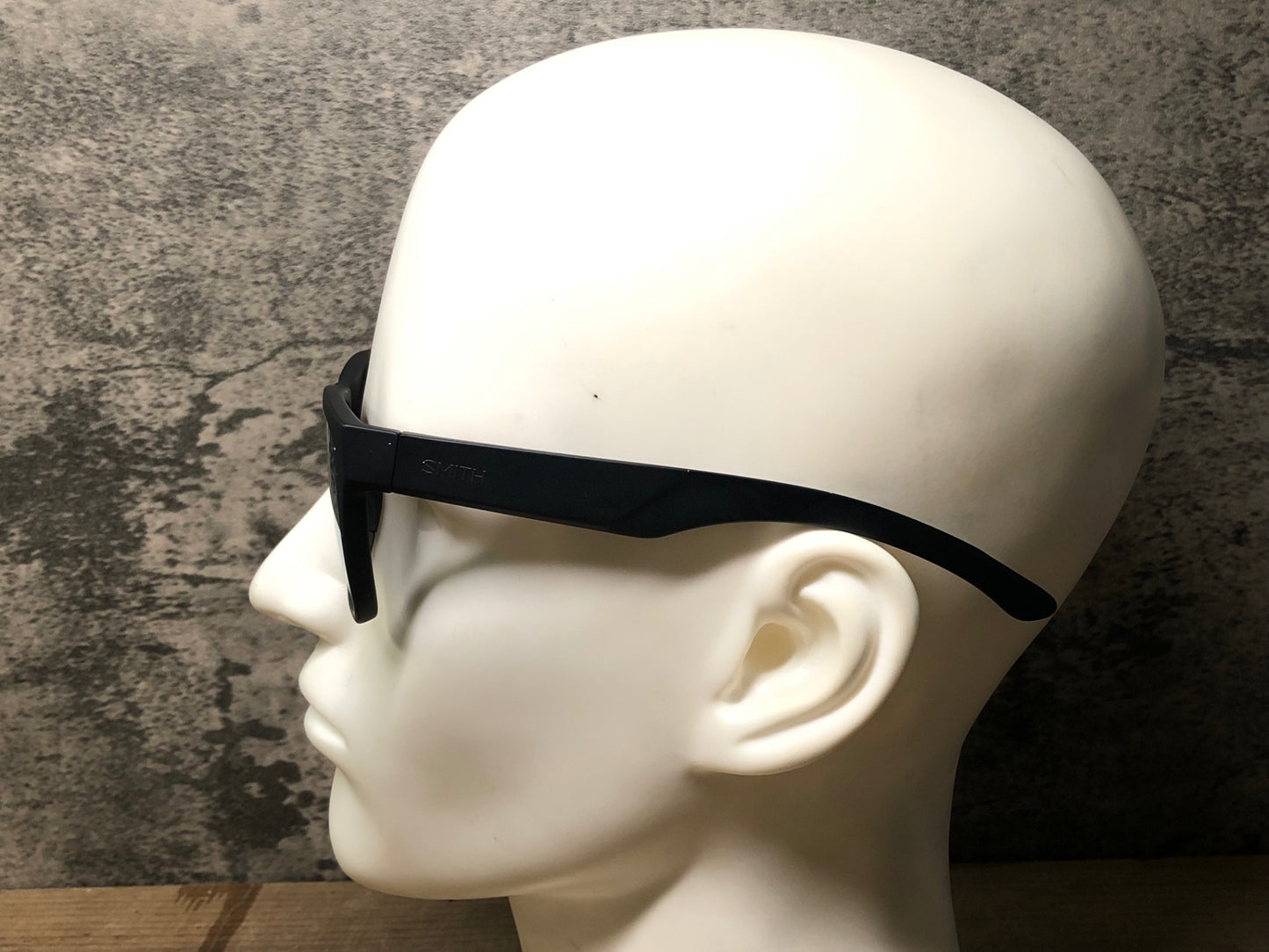 IW474 スミス SMITH Lowdown 2 サングラス アイウェア 黒 ChromaPop