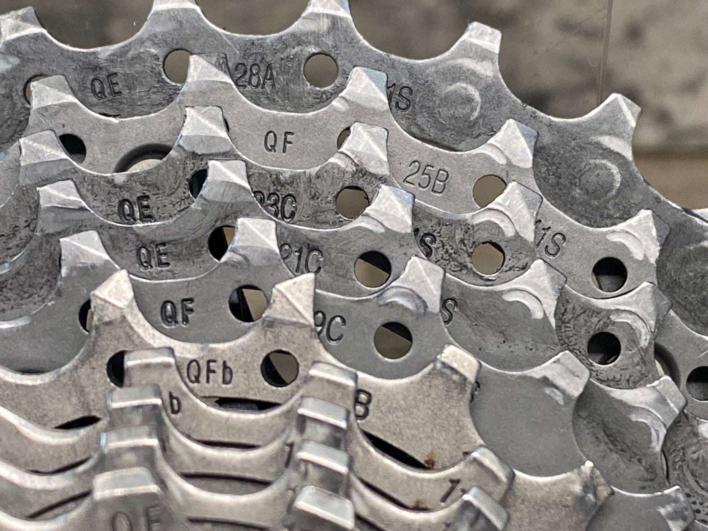 IT054 シマノ SHIMANO デュラエース DURA-ACE CS-R9100 スプロケット 11s 11-28T