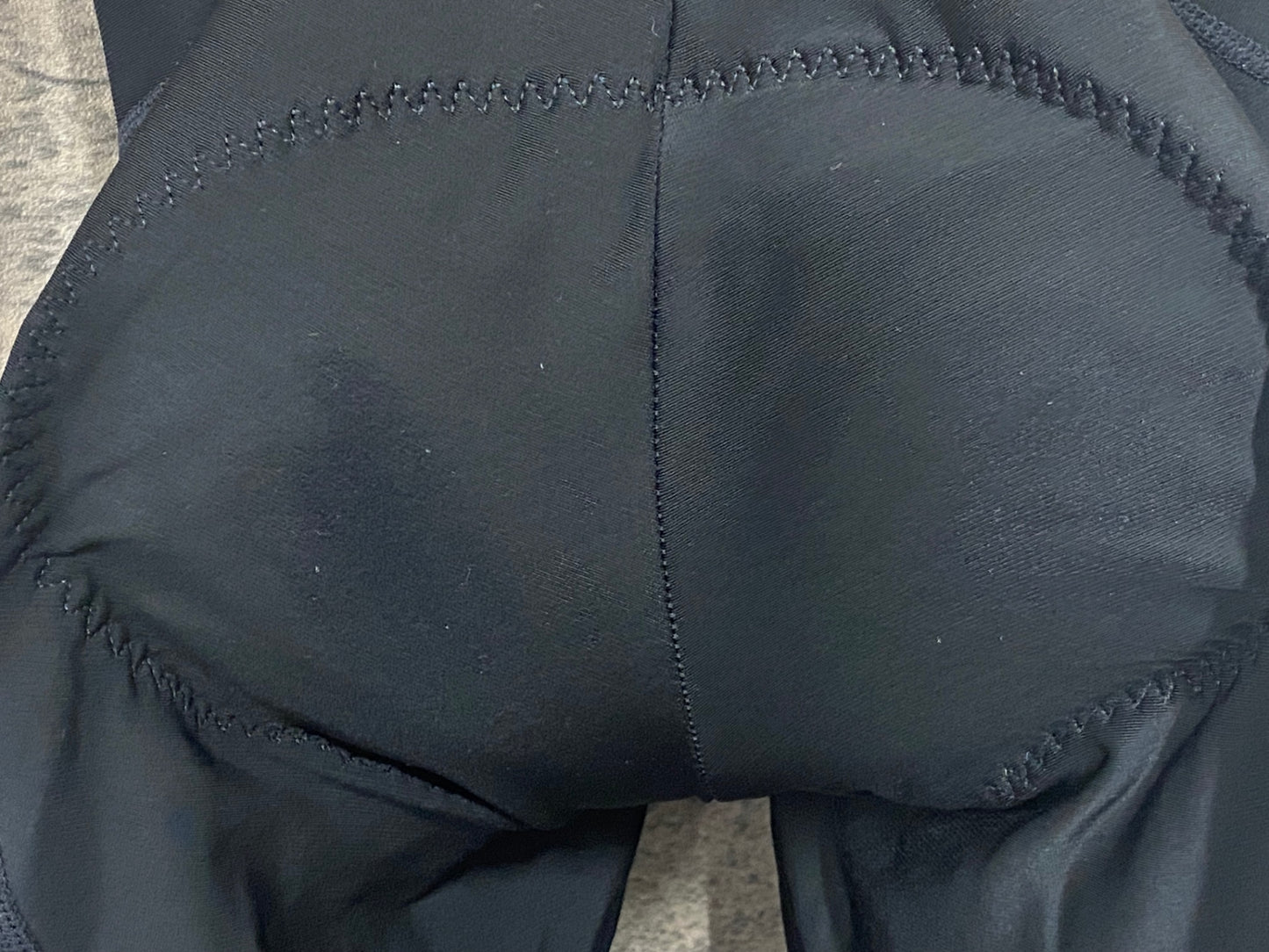 IY459 パールイズミ PEARL iZUMi ビブショーツ 黒 L 3DMEGAⅡ