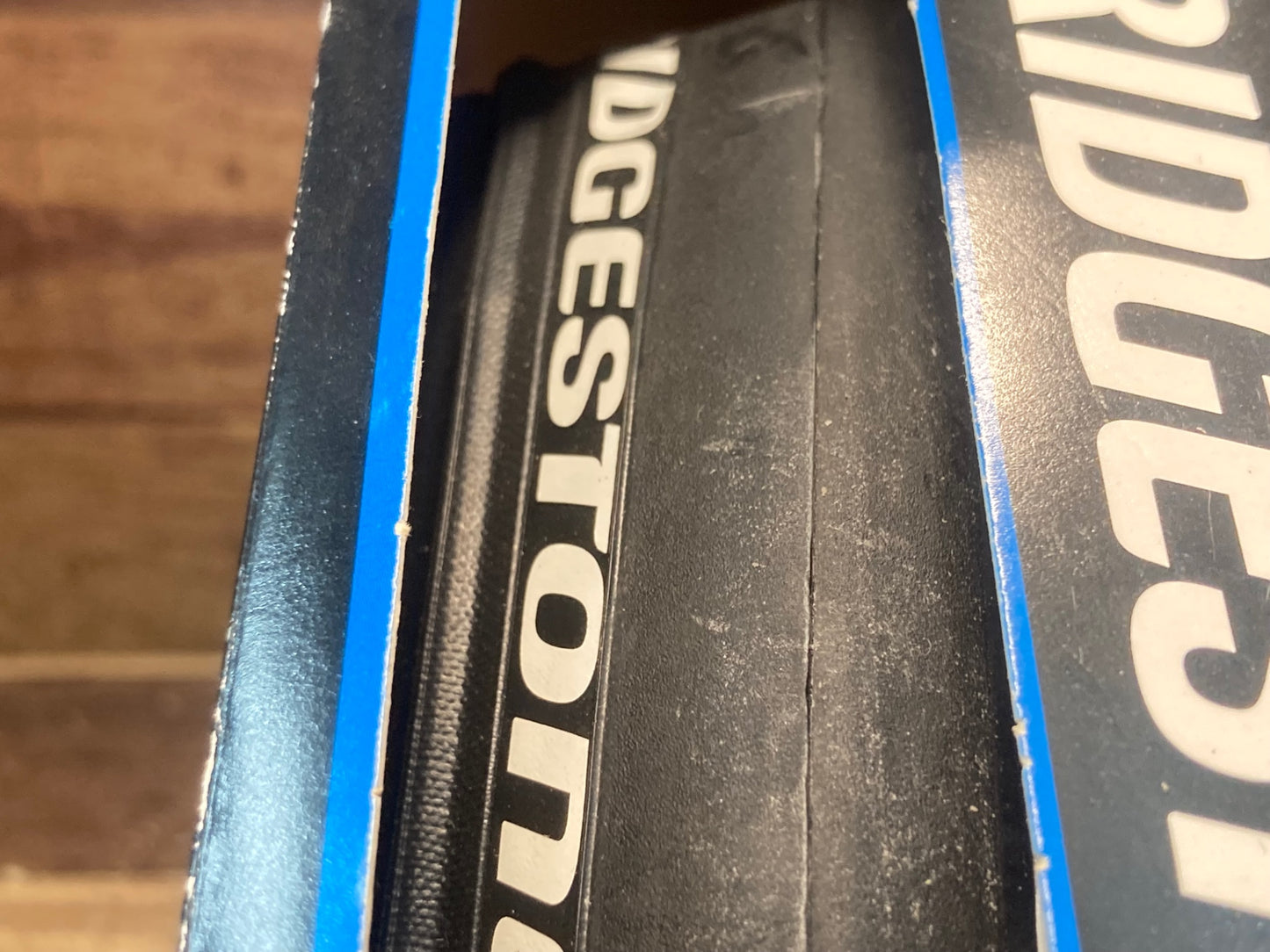 IK057 ブリヂストン BRIDGESTONE EXTENZA R1S クリンチャータイヤ 700×23C