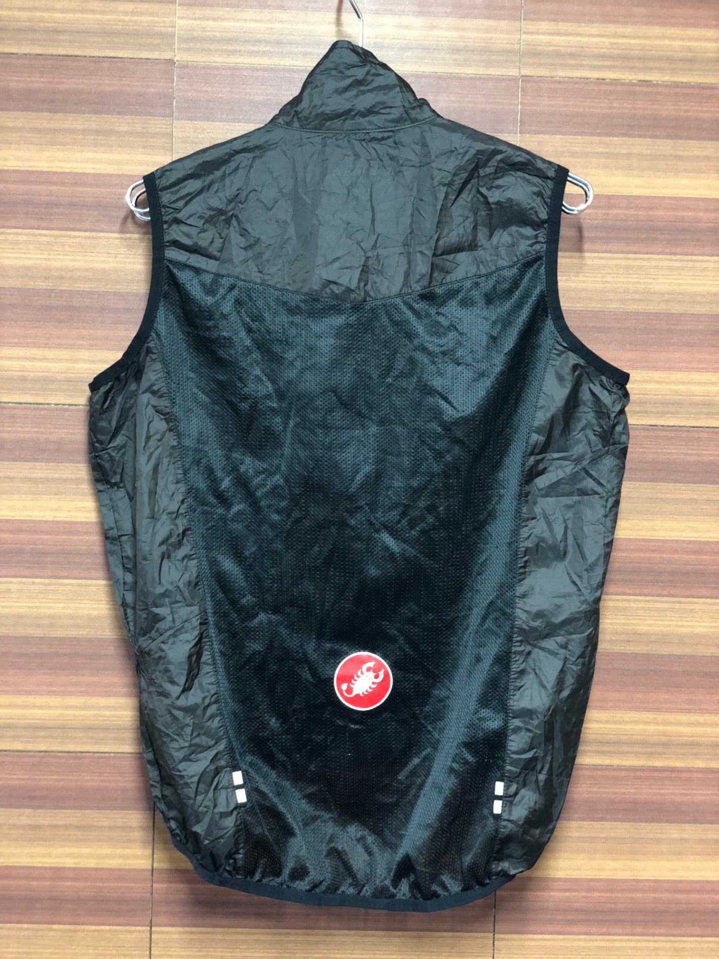 IH654 カステリ CASTELLI ジレ サイクルベスト 黒 M