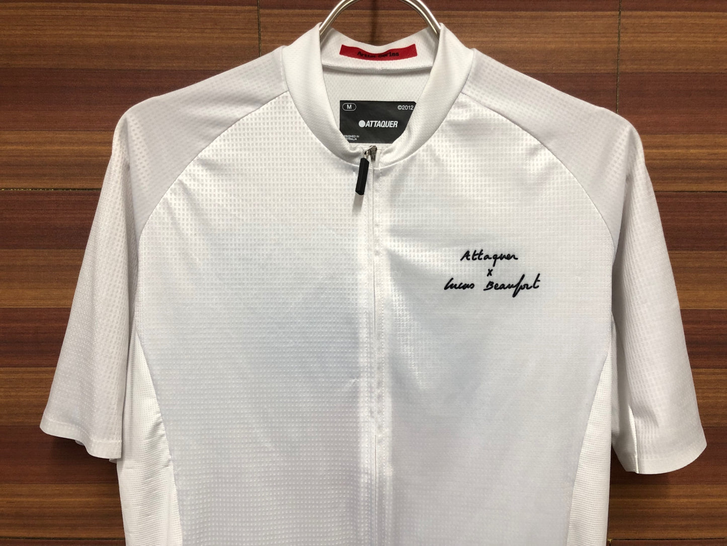 IR571 アタッカー ATTAQUER Artist Series LIMITED 半袖 サイクルジャージ 白 M Lucas Beaufort