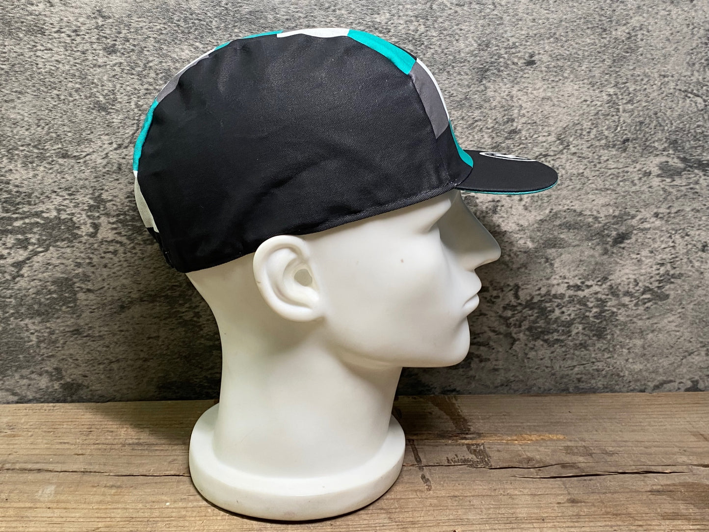 IW506 アソス Assos サイクルキャップ 黒 フリーサイズ AMG