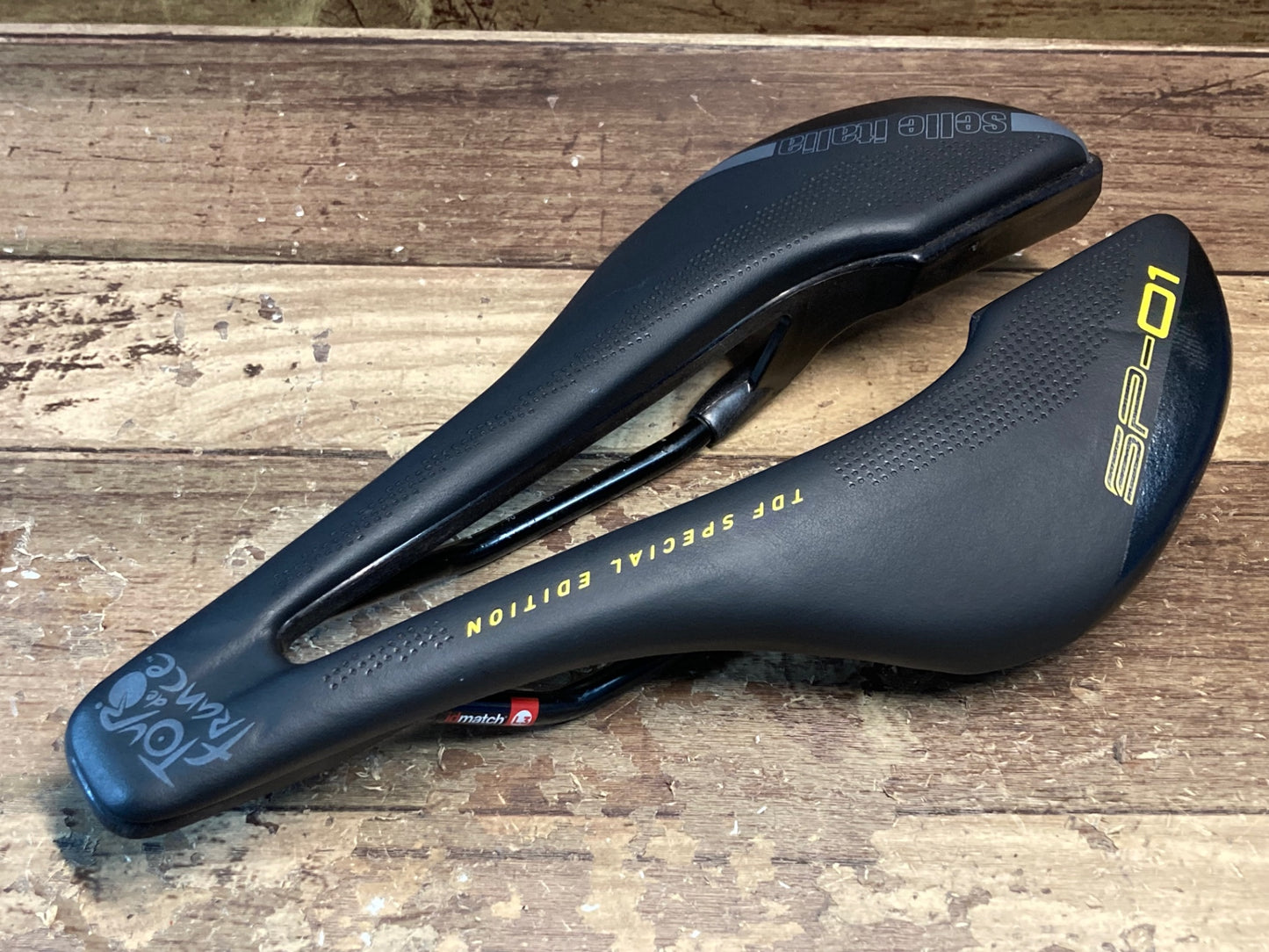 IJ458 セライタリア selle ITALIA SP-01 BOOST L3 サドル 黒 140mm MANGANASE