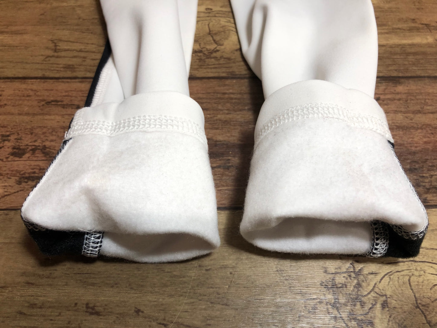 HV311 ラファ Rapha ウォーマー ARM WARMERS 白 S ※汚れ