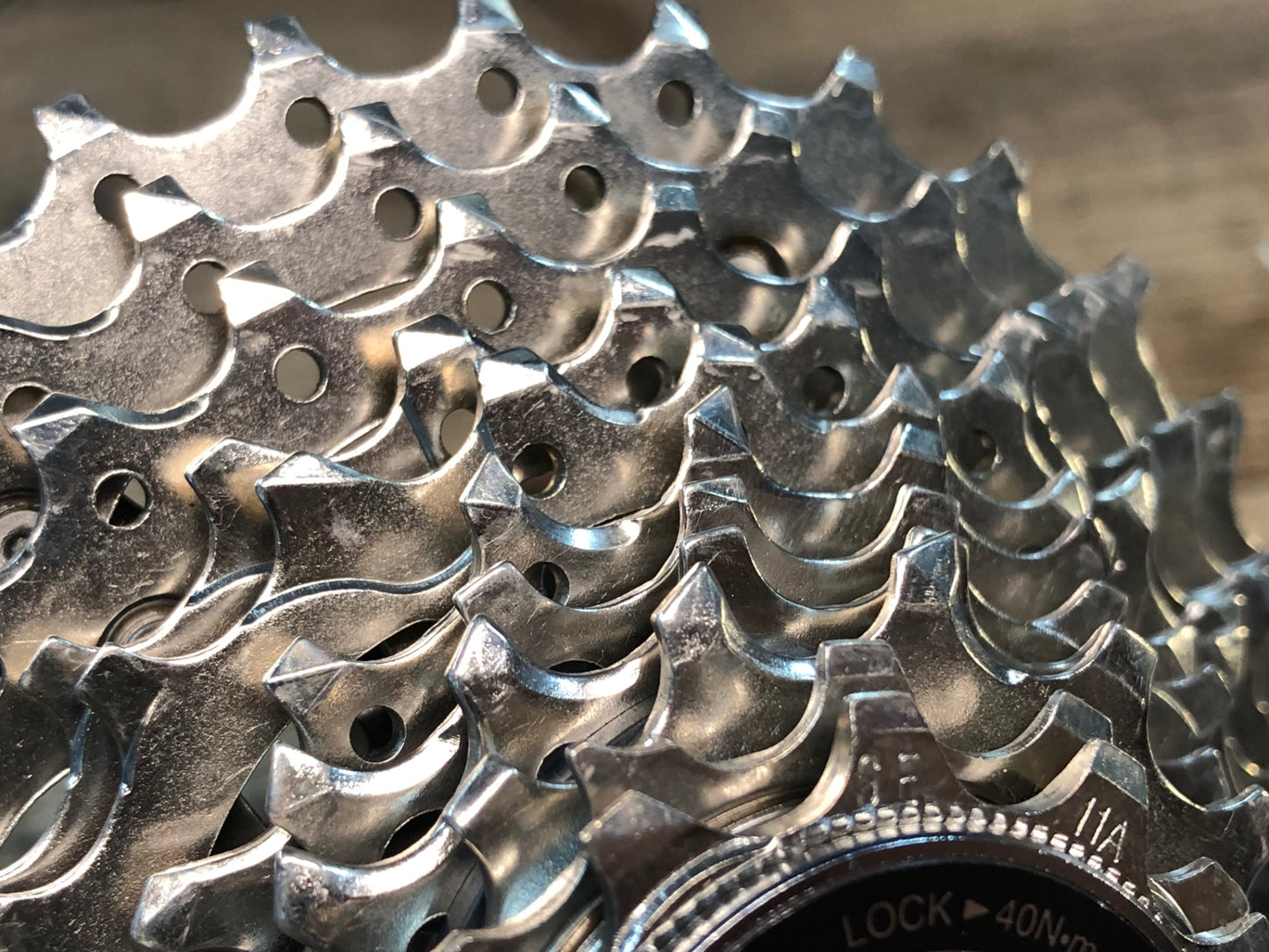 IX302 シマノ SHIMANO 105 CS-R7000 スプロケット 11S 11-30T