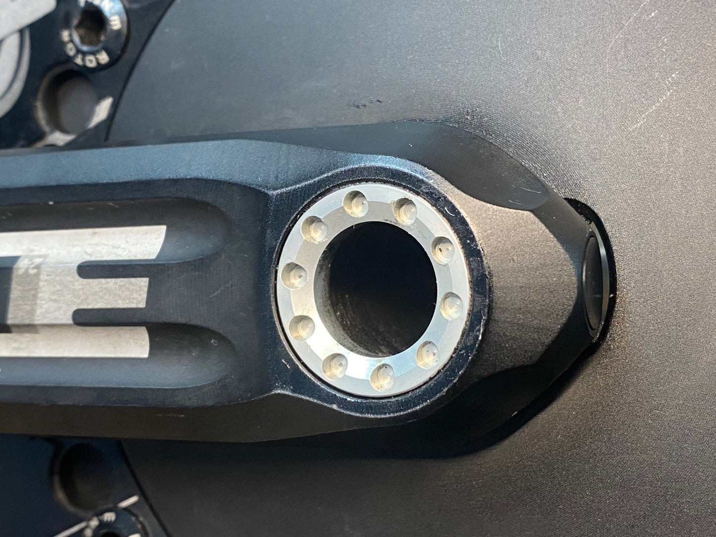 IQ647 ローター ROTOR エアロ 3D AERO クランクセット 172.5mm Q-RINGS 52/39T 10S スピンドルΦ24