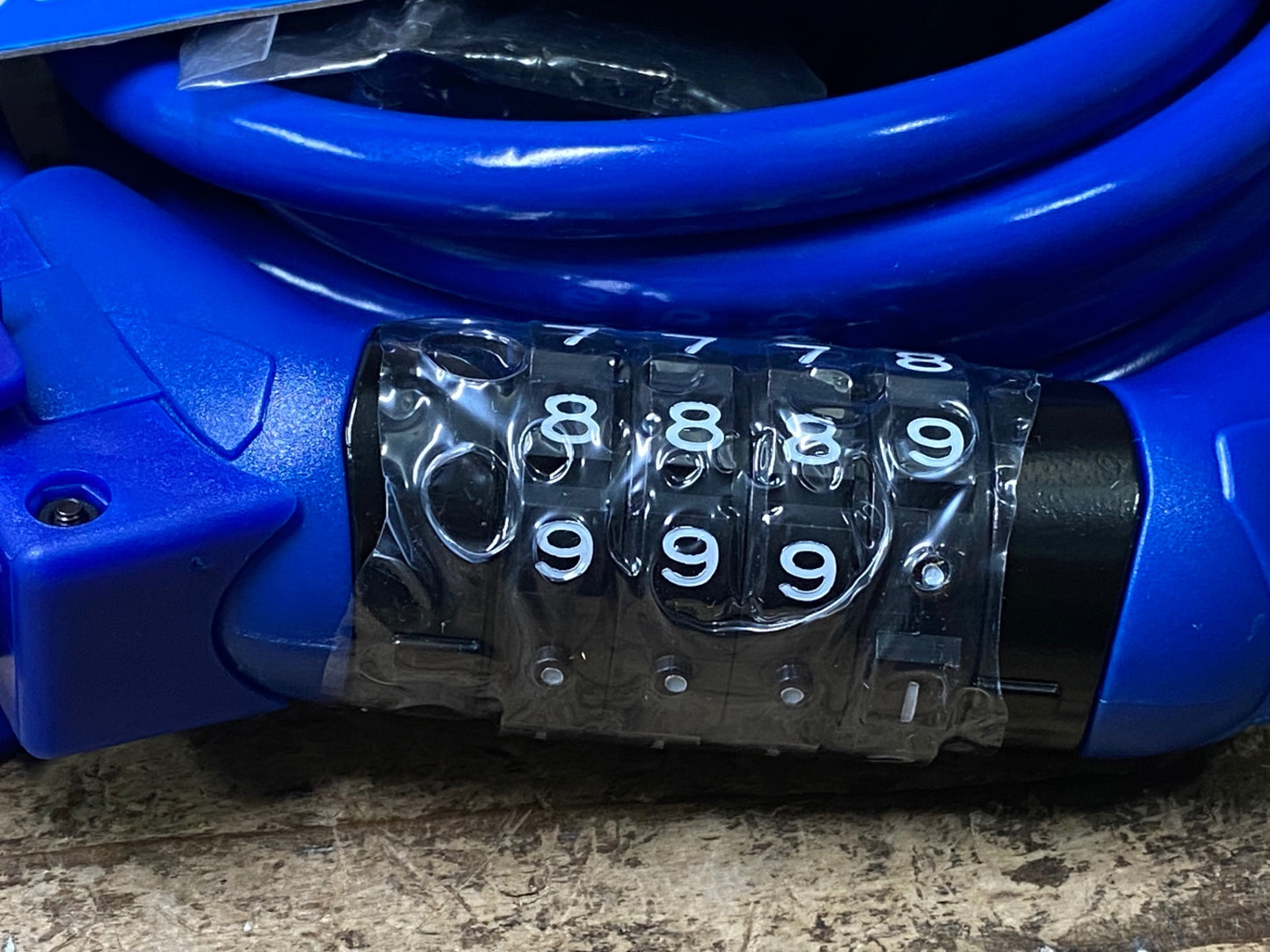 IV719 ジャイアント GIANT FLEX COMBO UNICLIP ケーブルロック