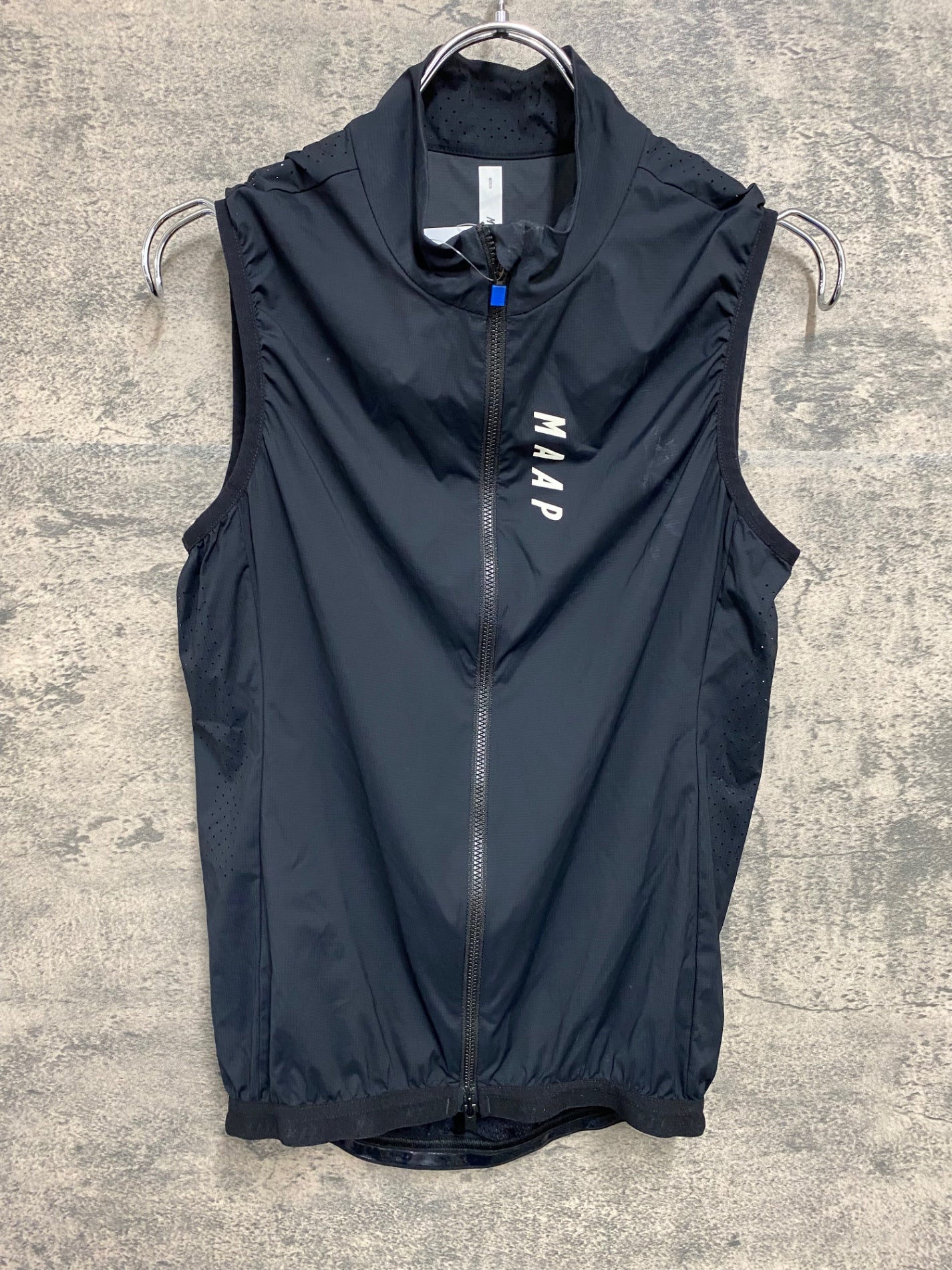 JB306 マープ MAAP サイクルベスト ジレ 黒 M