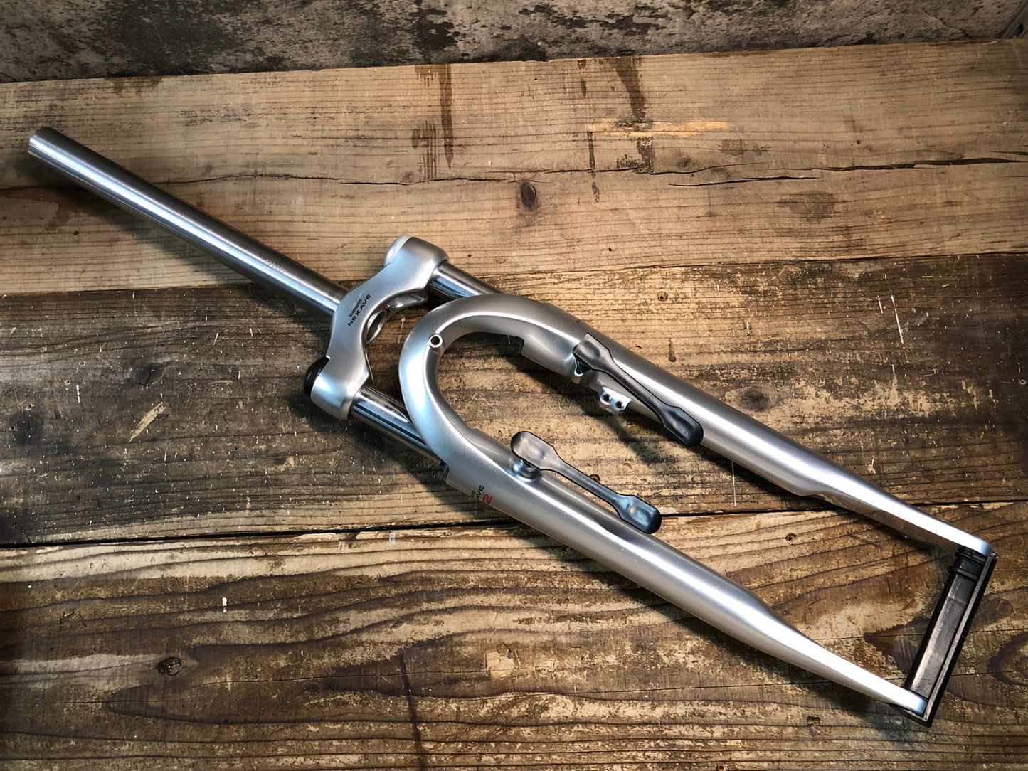 IS212 シマノ SHIMANO ネクサーヴ NEXAVE FS-C910 Di2 サスペンションフォーク