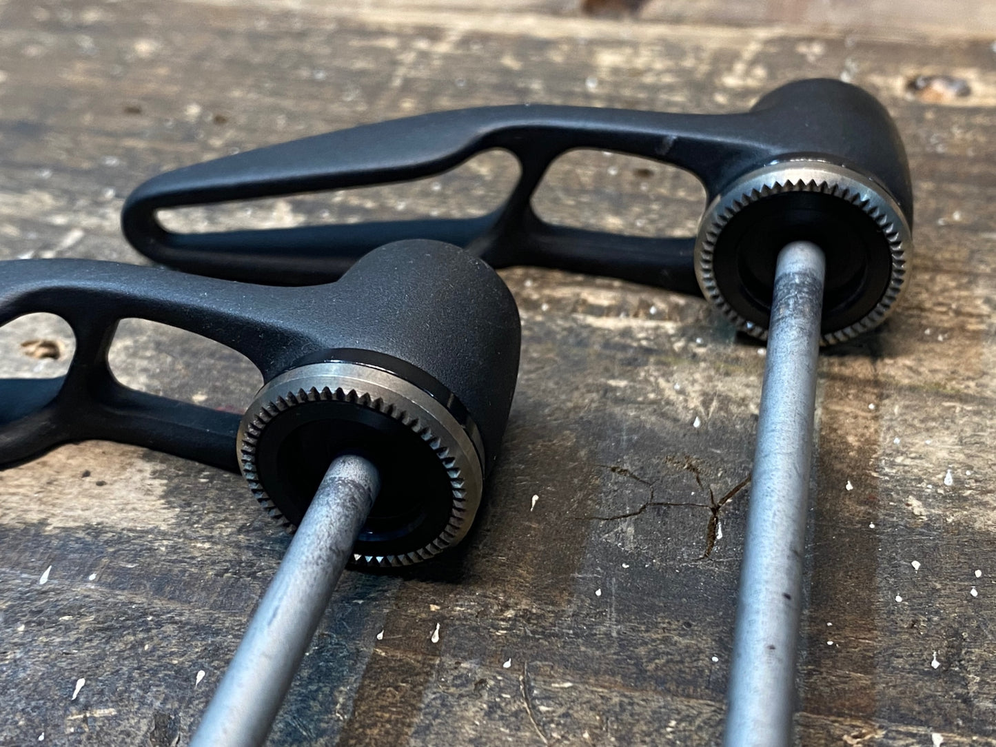 IR813 DT SWISS クイックスキュワー 前後セット 100mm 130mm