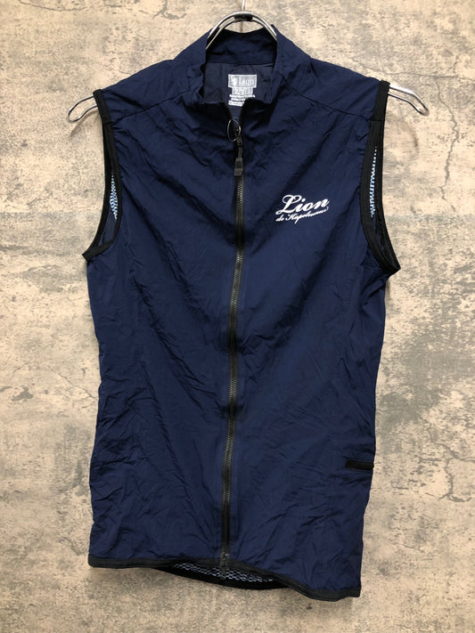 IZ769 リオンドカペルミュール Lion de KAPELMUUR パッカブル ジレ サイクルベスト 紺 M