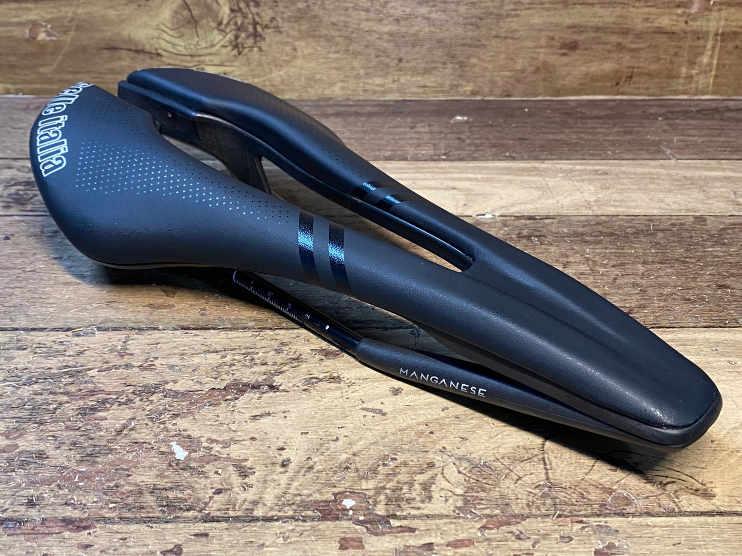 IE775 セライタリア selle ITALIA SP-01 S サドル 黒 130mm MANGANESEレール