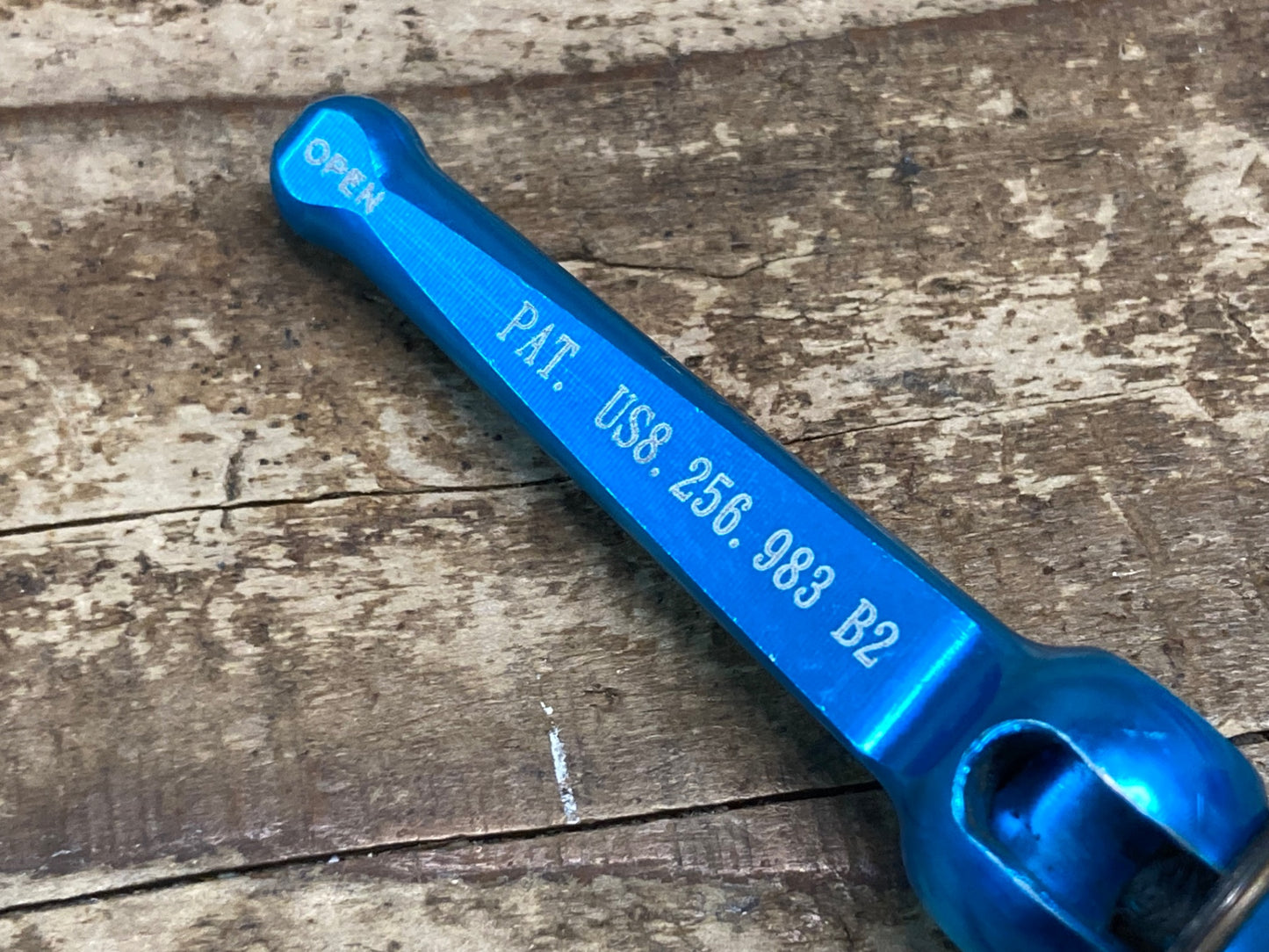 IX979 KCNC Z6 ステンレス クイックレリーズ 前後セット 100/130mm 青