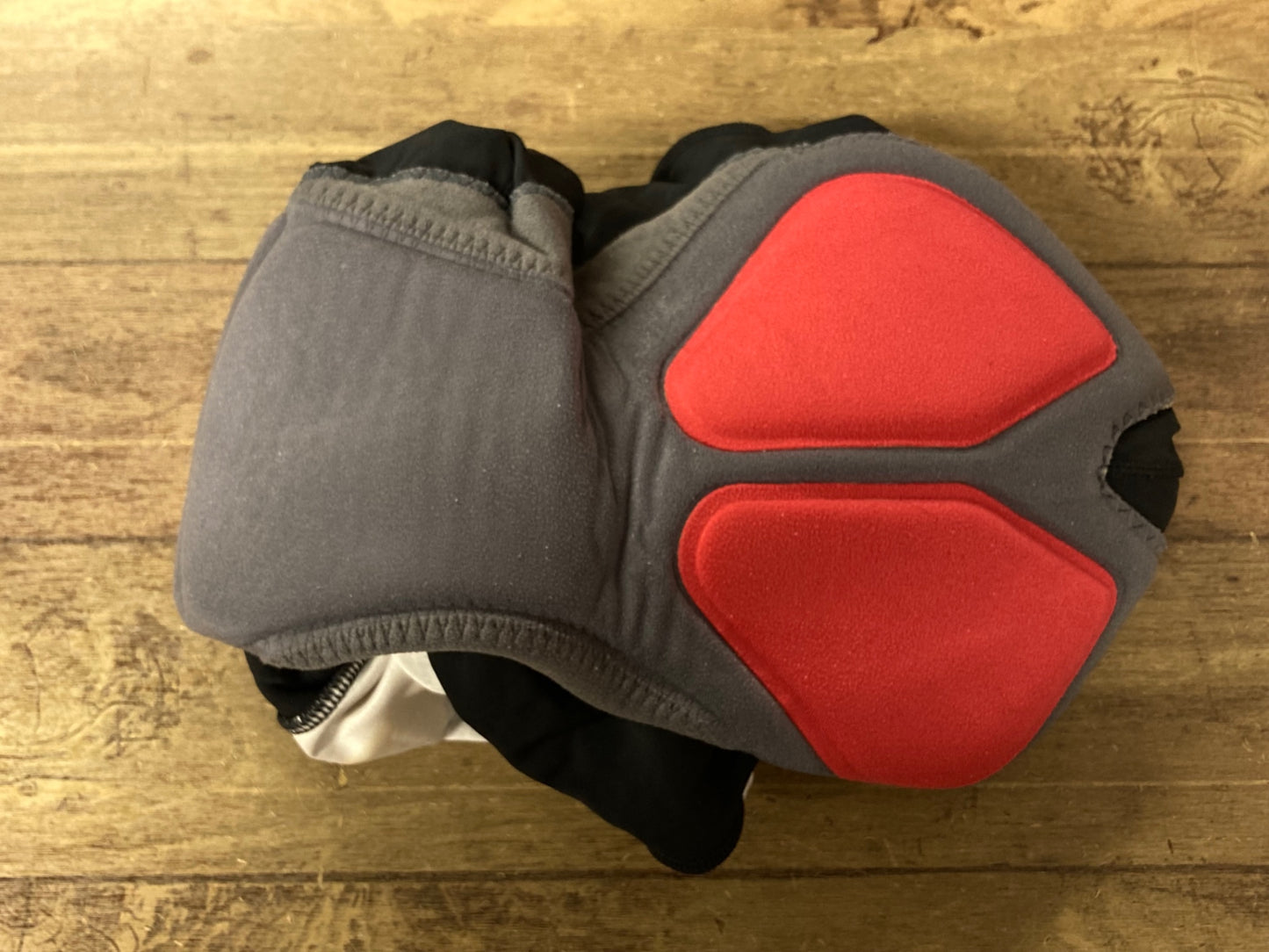 IN182 パールイズミ PEARL iZUMi レーサーパンツ 黒 白 M